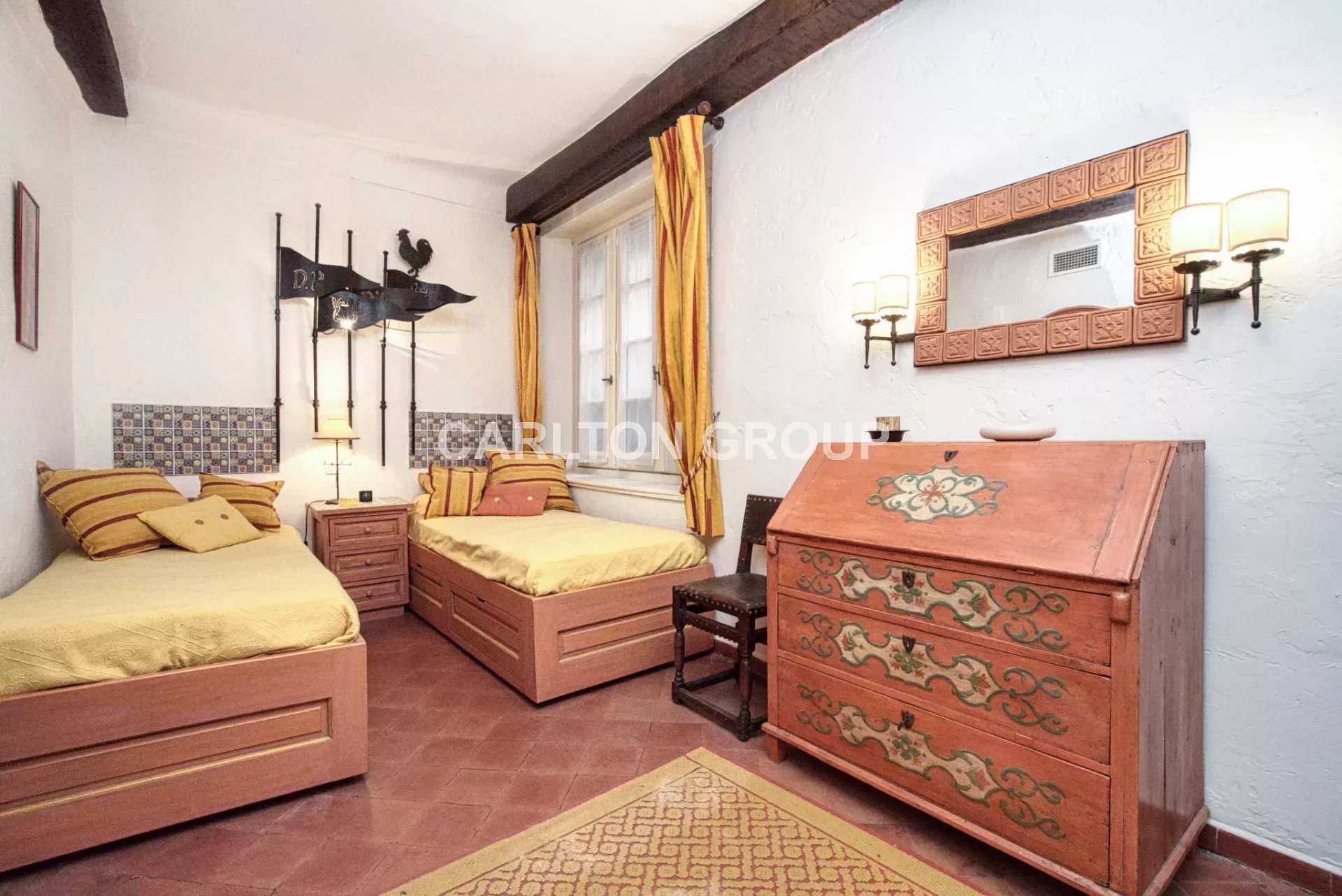 A Spacious 3-Room Apartment In The Heart Of Saint Tropez
