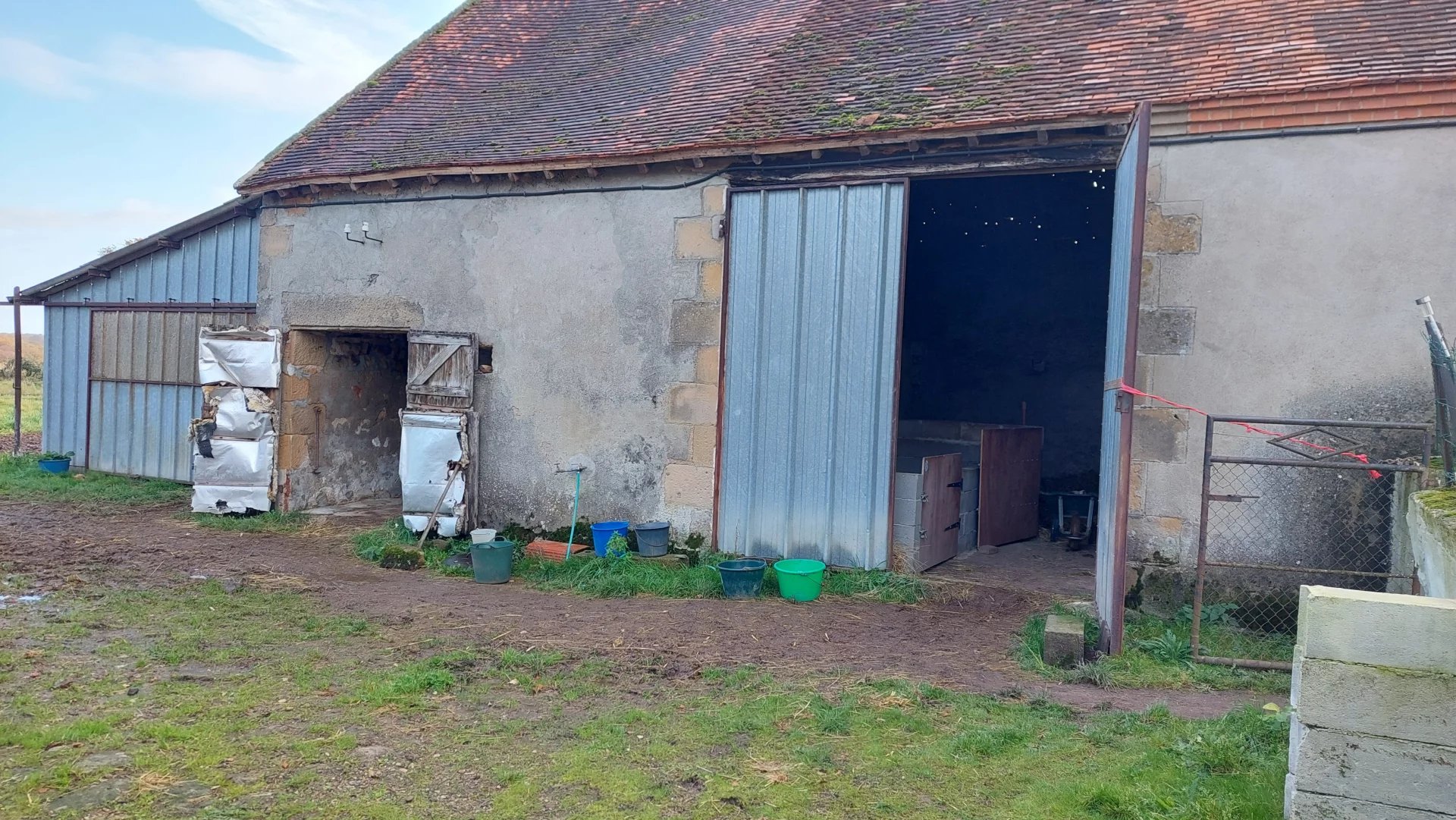Sale Farmhouse - Cosne-d'Allier