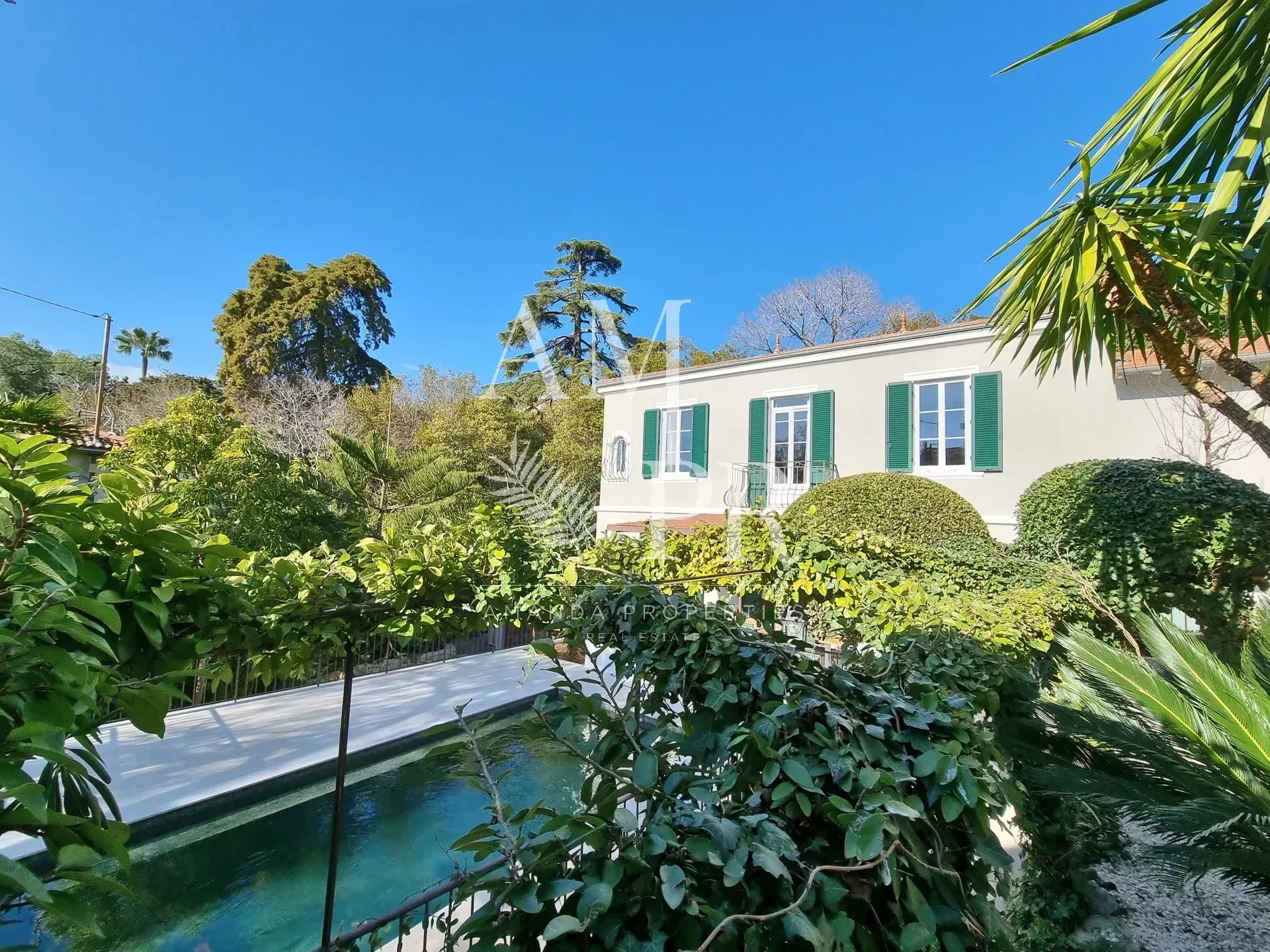 Cannes Basse Californie - Charming villa of 290 m2 - Independent flat - 12 people