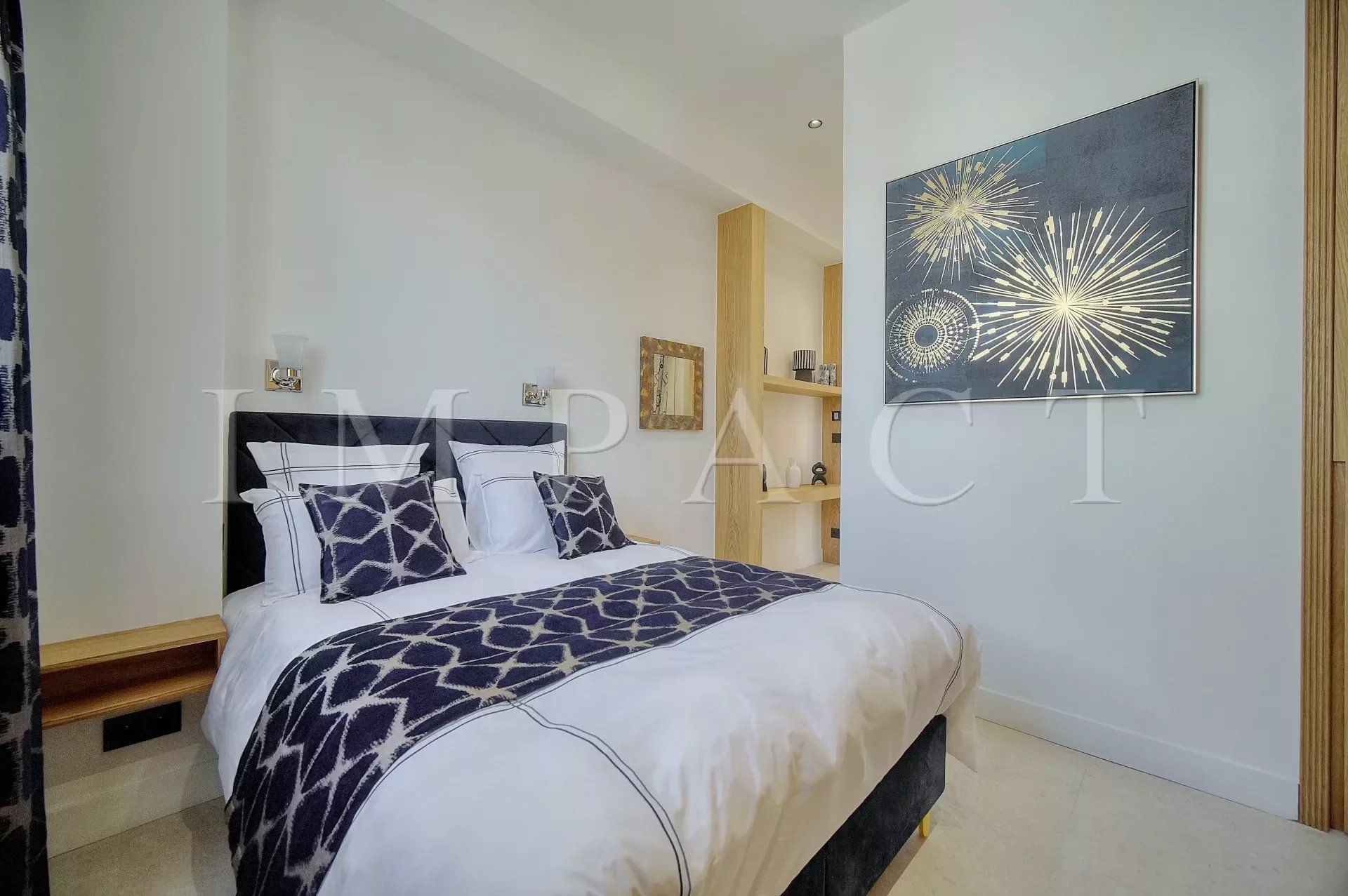 Fully renovated contemporary apartment for sale Cannes Croisette