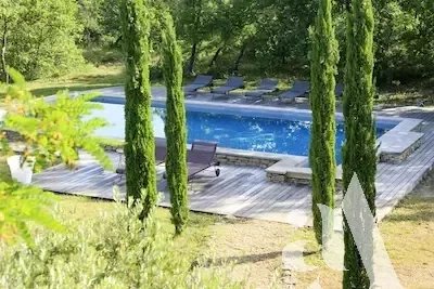 BONNIEUX - OLD SHEEPFOLD WITH POOL AND VIEW