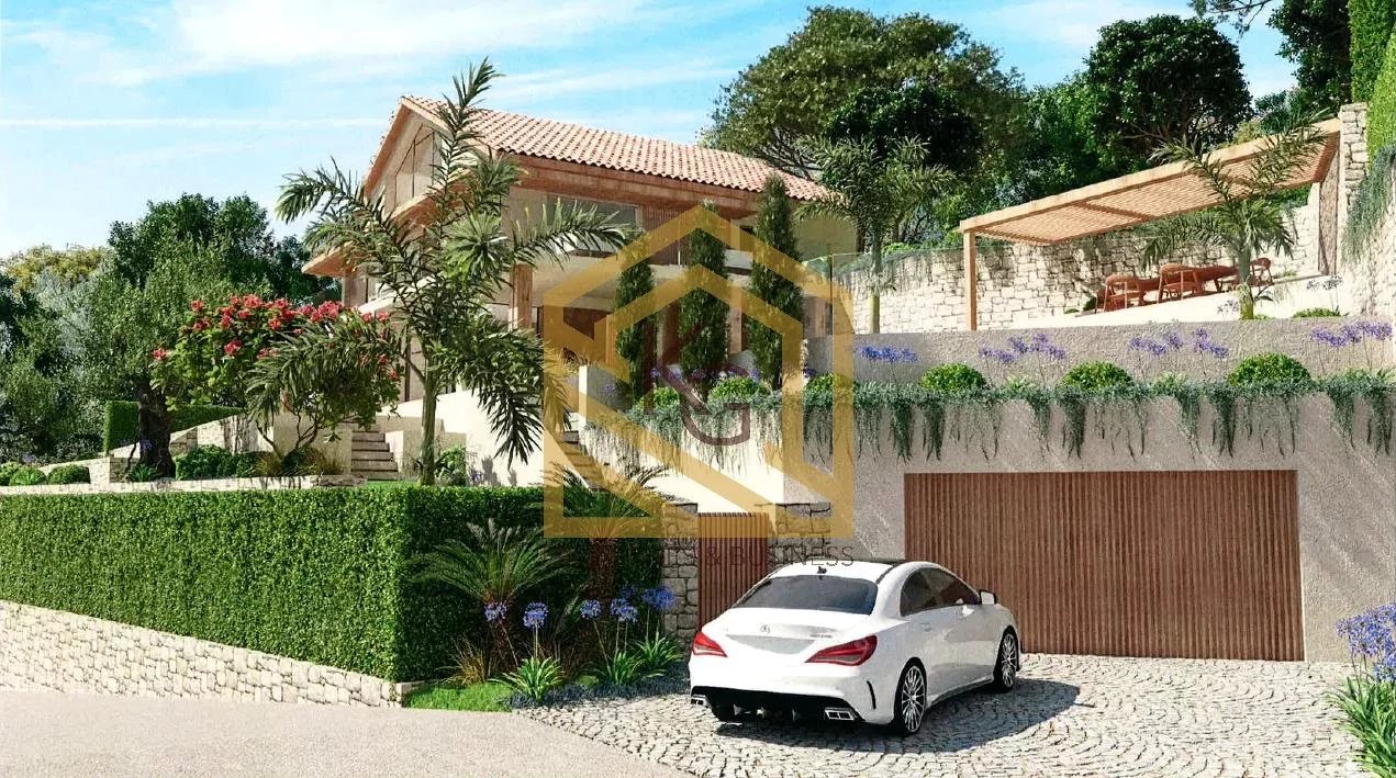 A vendre villa comtemporaine dans le quartier du hameau de Roquebrune-cap-Martin