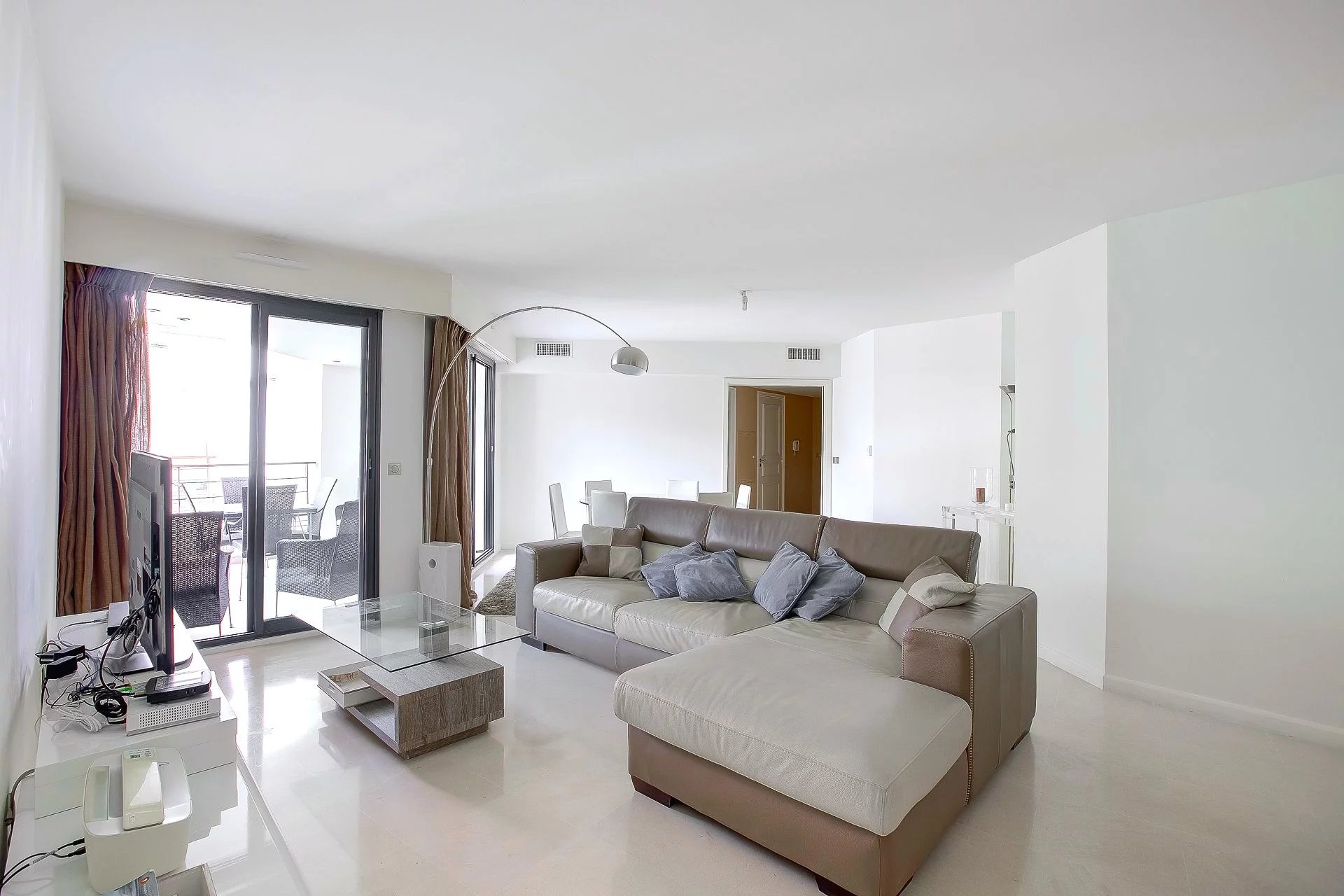 Luxury apartment for sale in Cannes - Carlton Riviera residence
