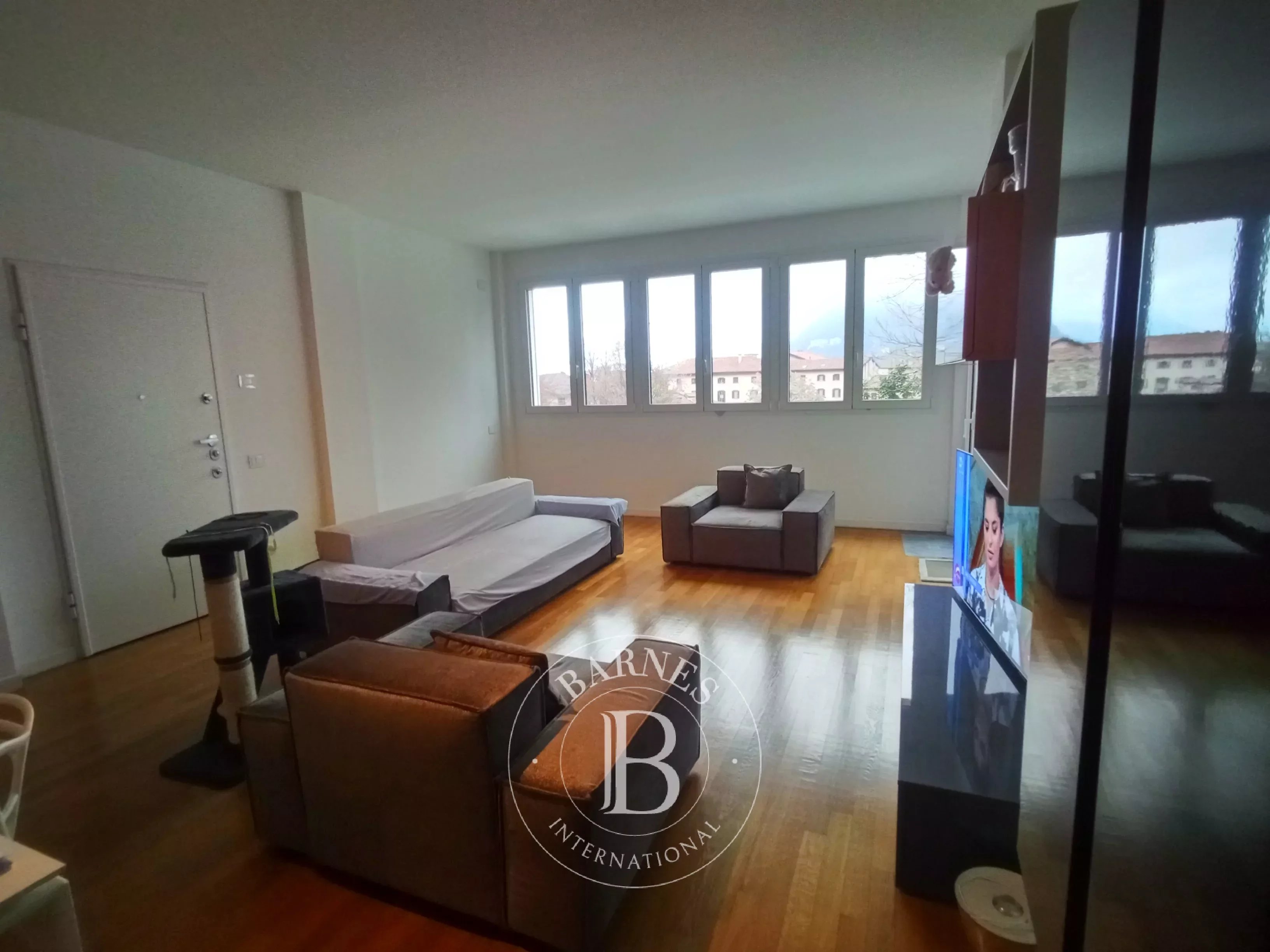 three-room apartment lake view COMO - picture 5 title=