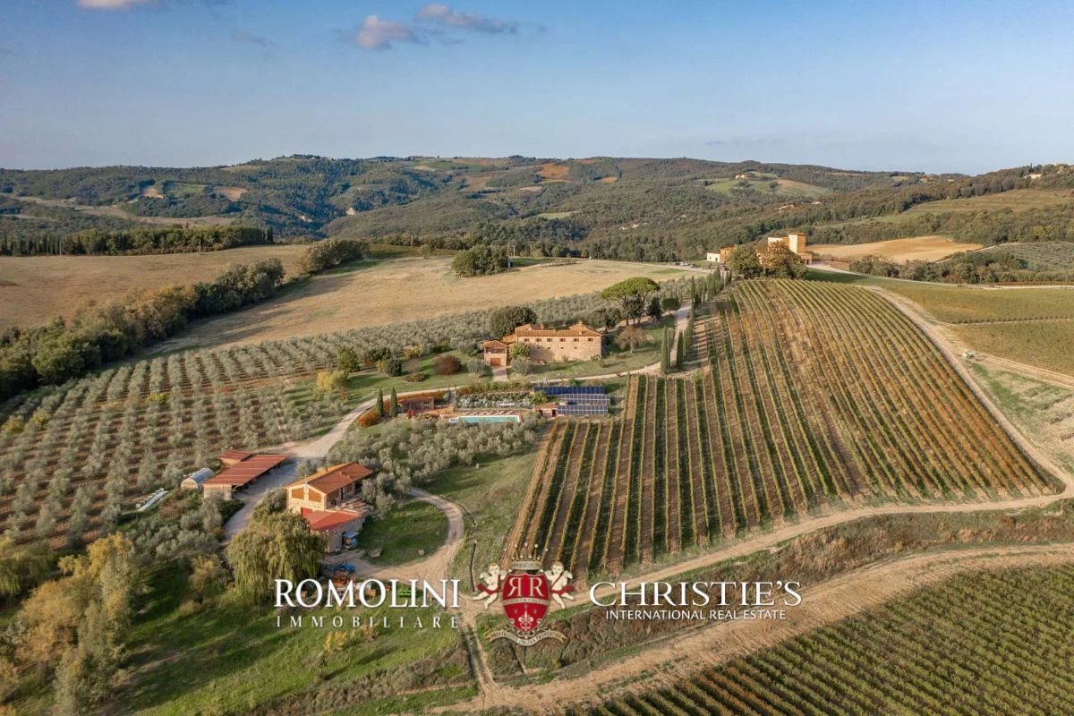 tuscany - state-of-the-art 125-ha organic winery for sale in volterra image24