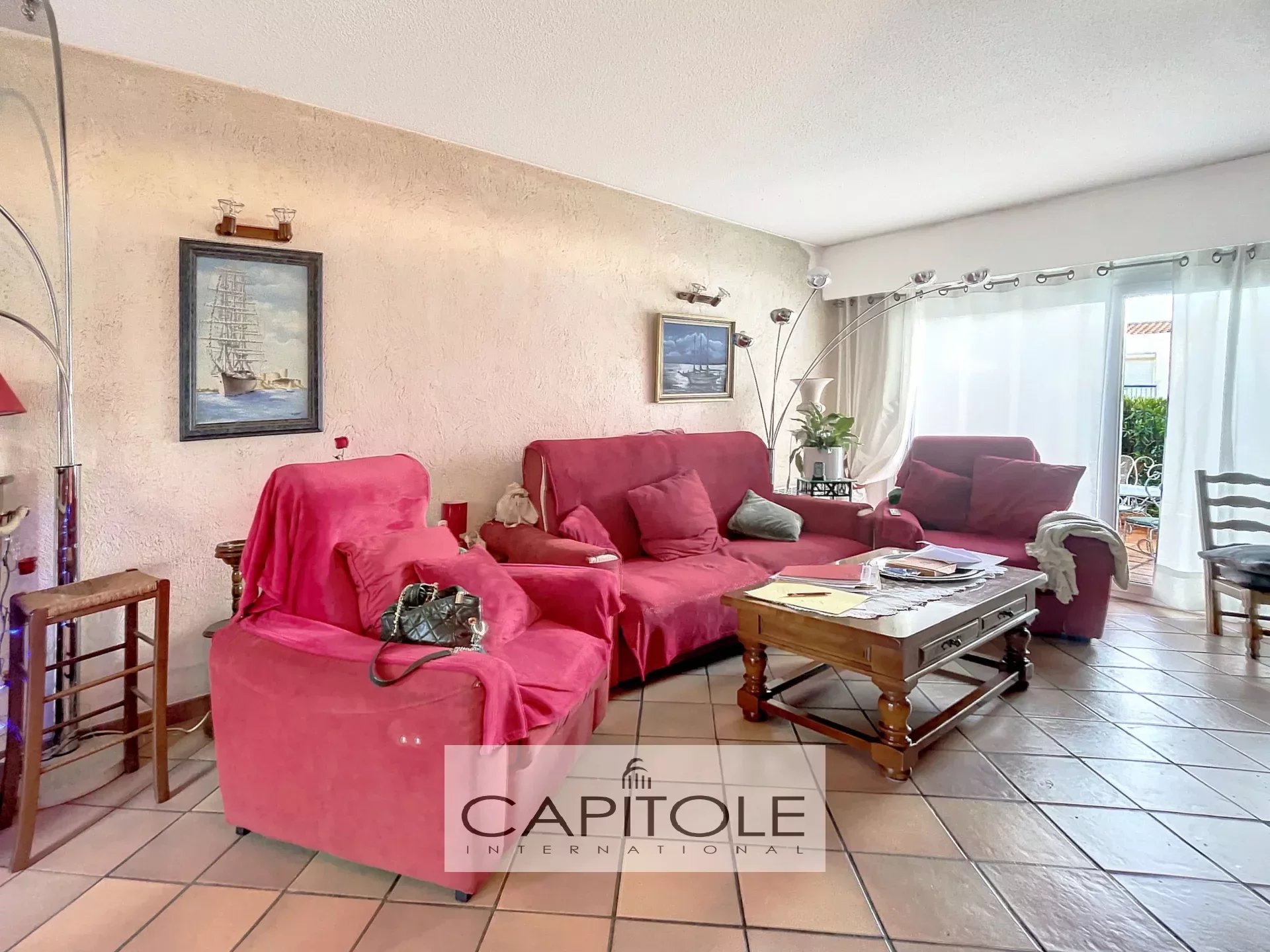 Antibes  for sale  villa of 105sqm with garden. 4 bedrooms.