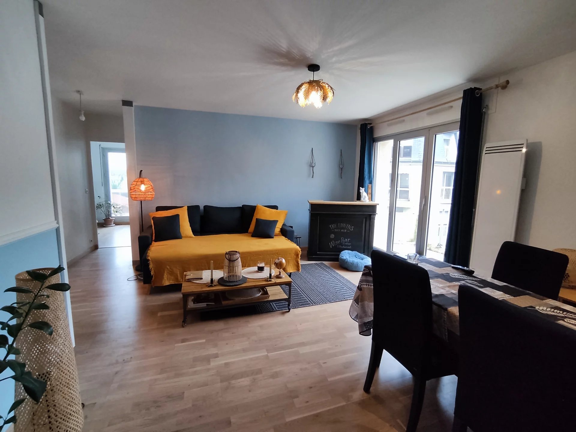 EXCLUSIVITE - APPARTEMENT MEUBLE CHANTILLY 1290 €