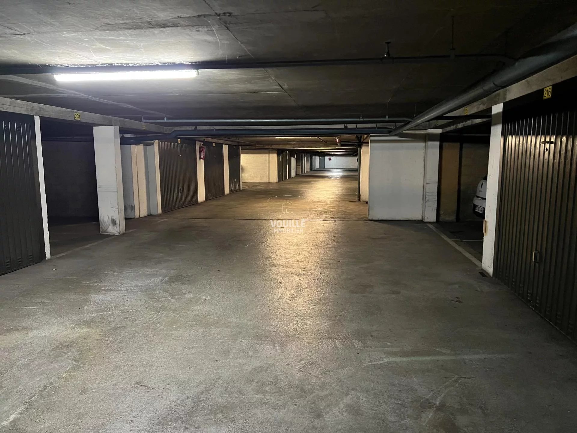 Emplacement de parking MOTO - 10 m² - PARNASSIUM