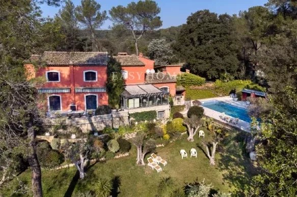 Achat/Vente Villa de style Toscan à 10 minutes de Cannes