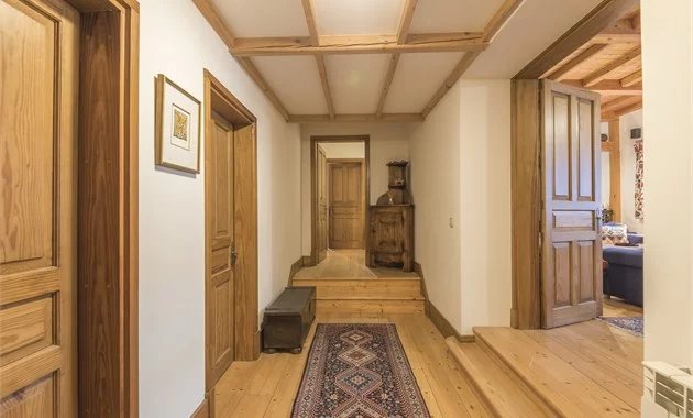 7 bedroom property with 16th Century features