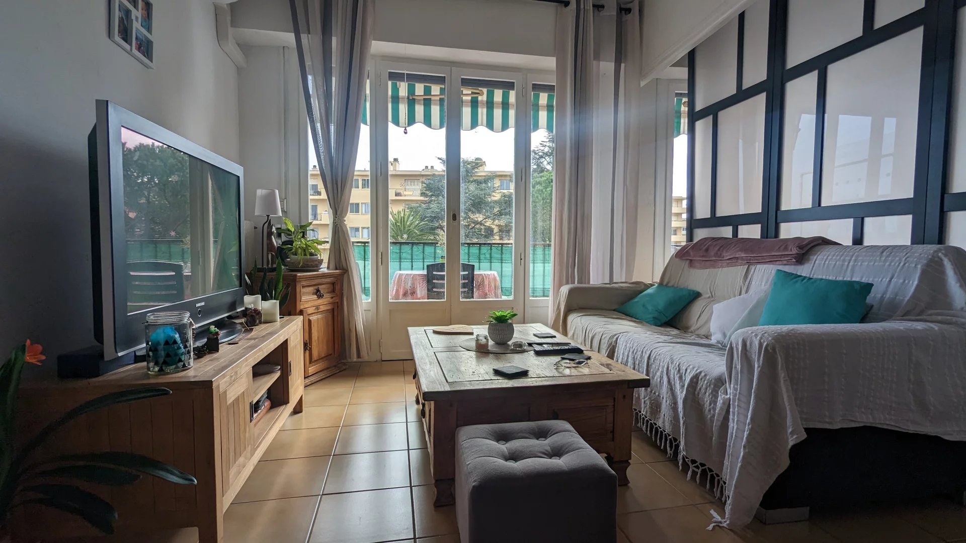 Sale Apartment - Antibes La Fontonne