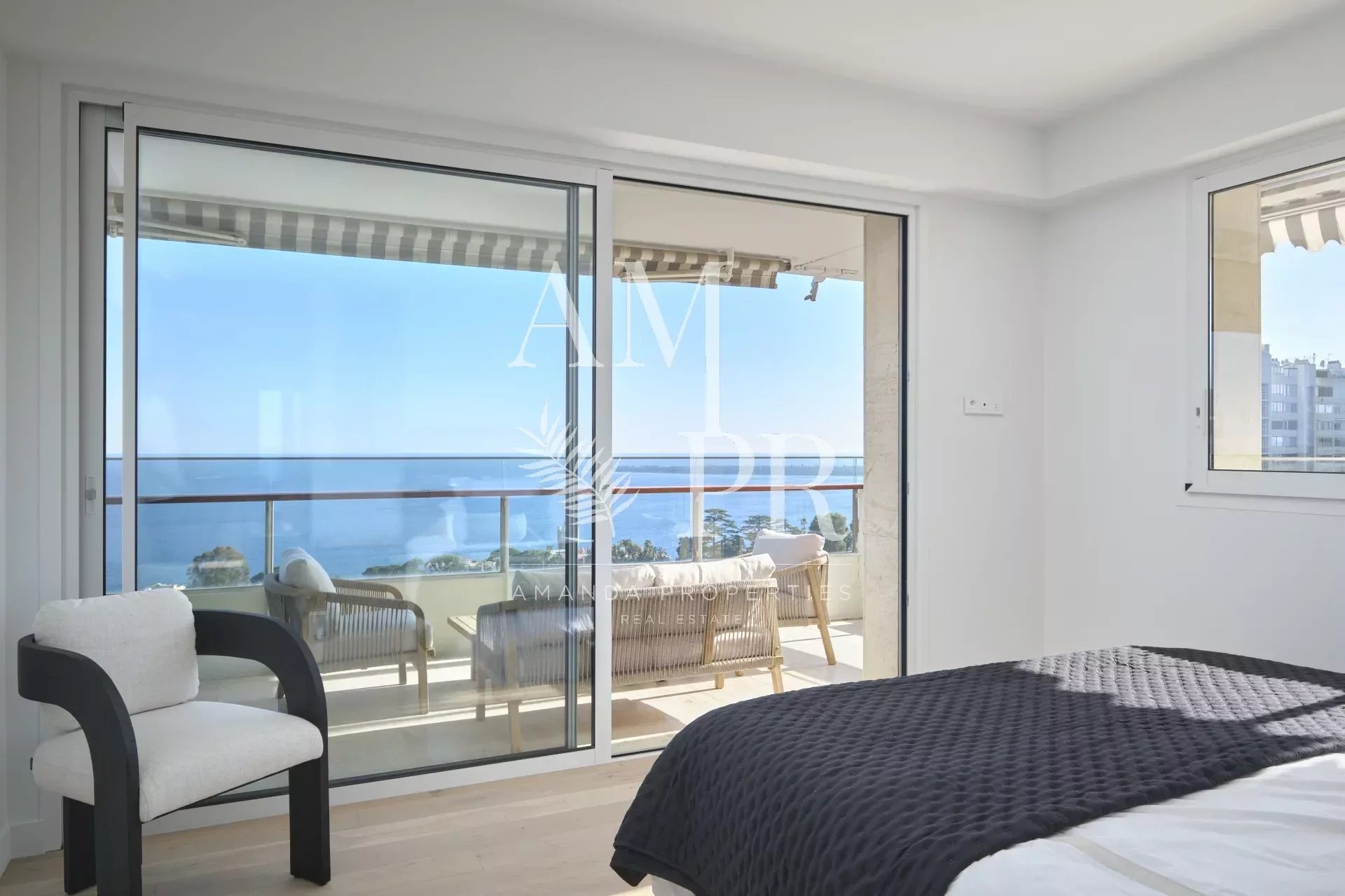 Cannes Californie - Appartement 4 pièces de 128m2 - Vue mer Panoramique
