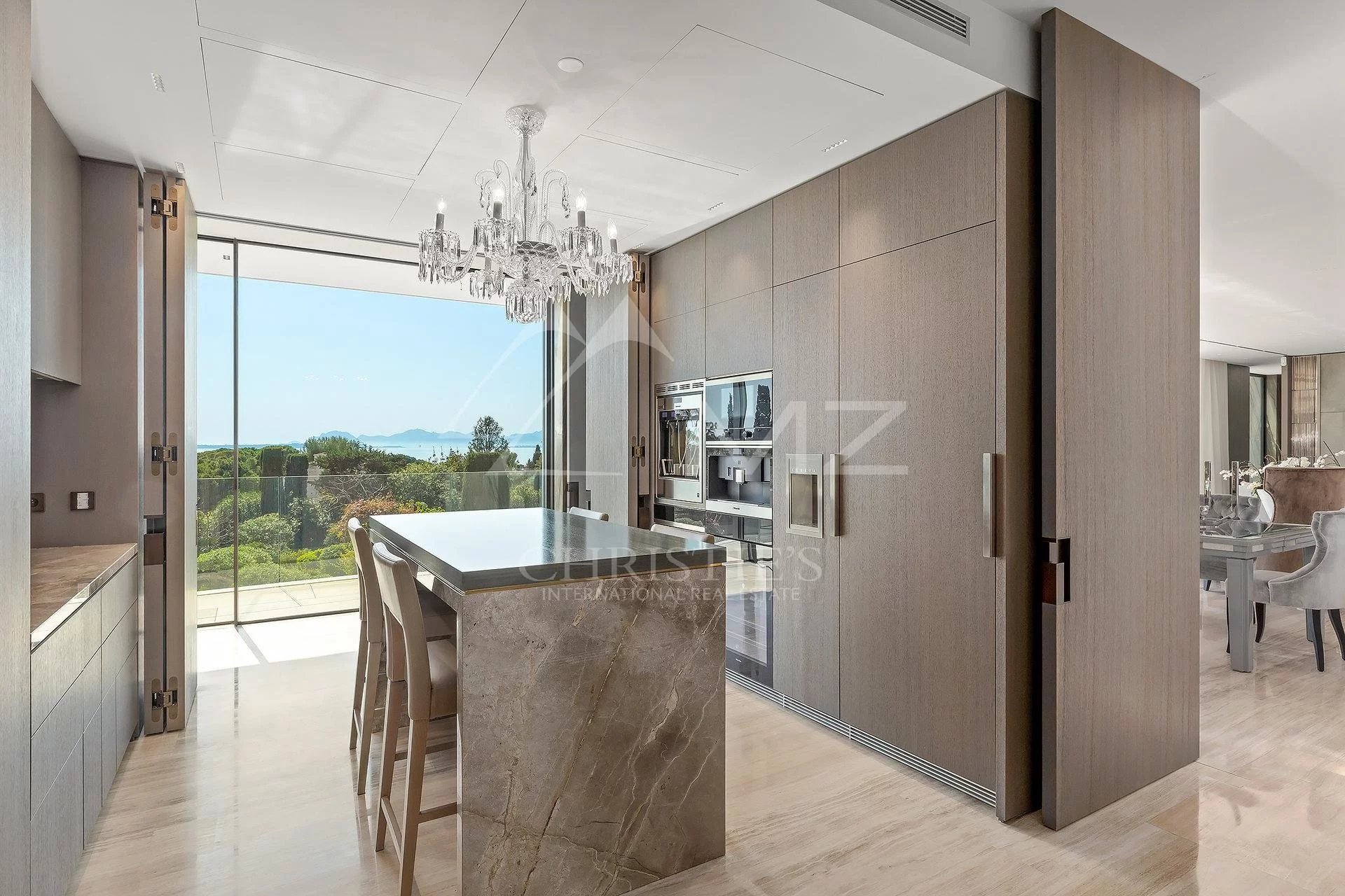 cap d-antibes - contemporary new villa with luxurious services image8