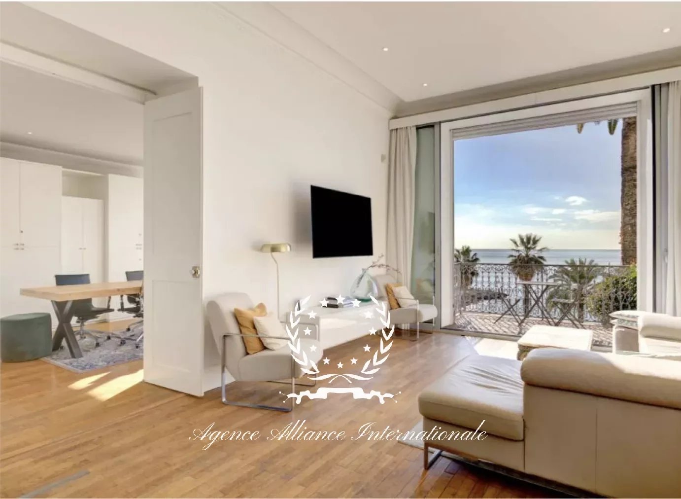 Apartment 310 m2 Cannes Plages du Midi Sea view