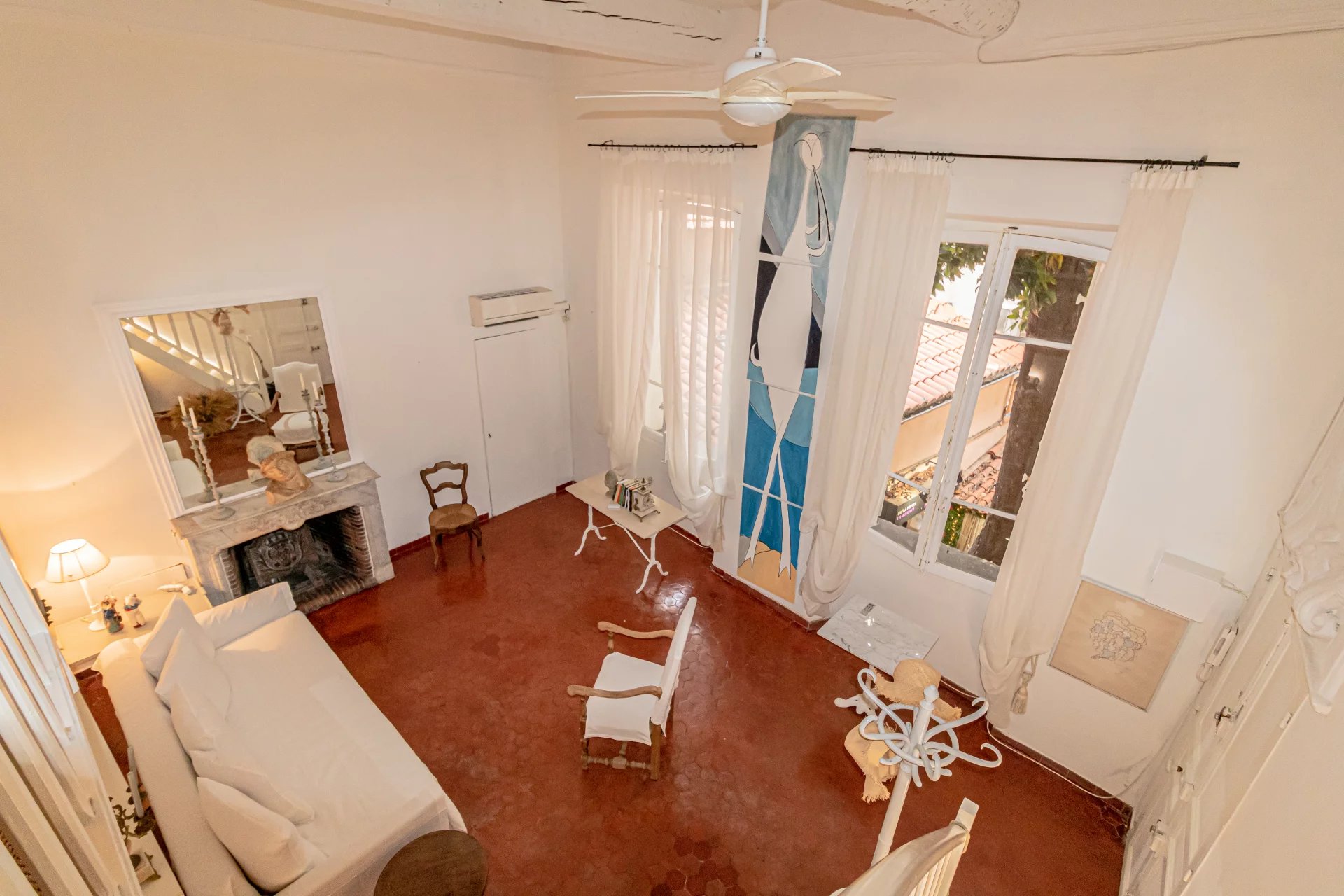 Old town Antibes, 1 bedroom flat for rent
