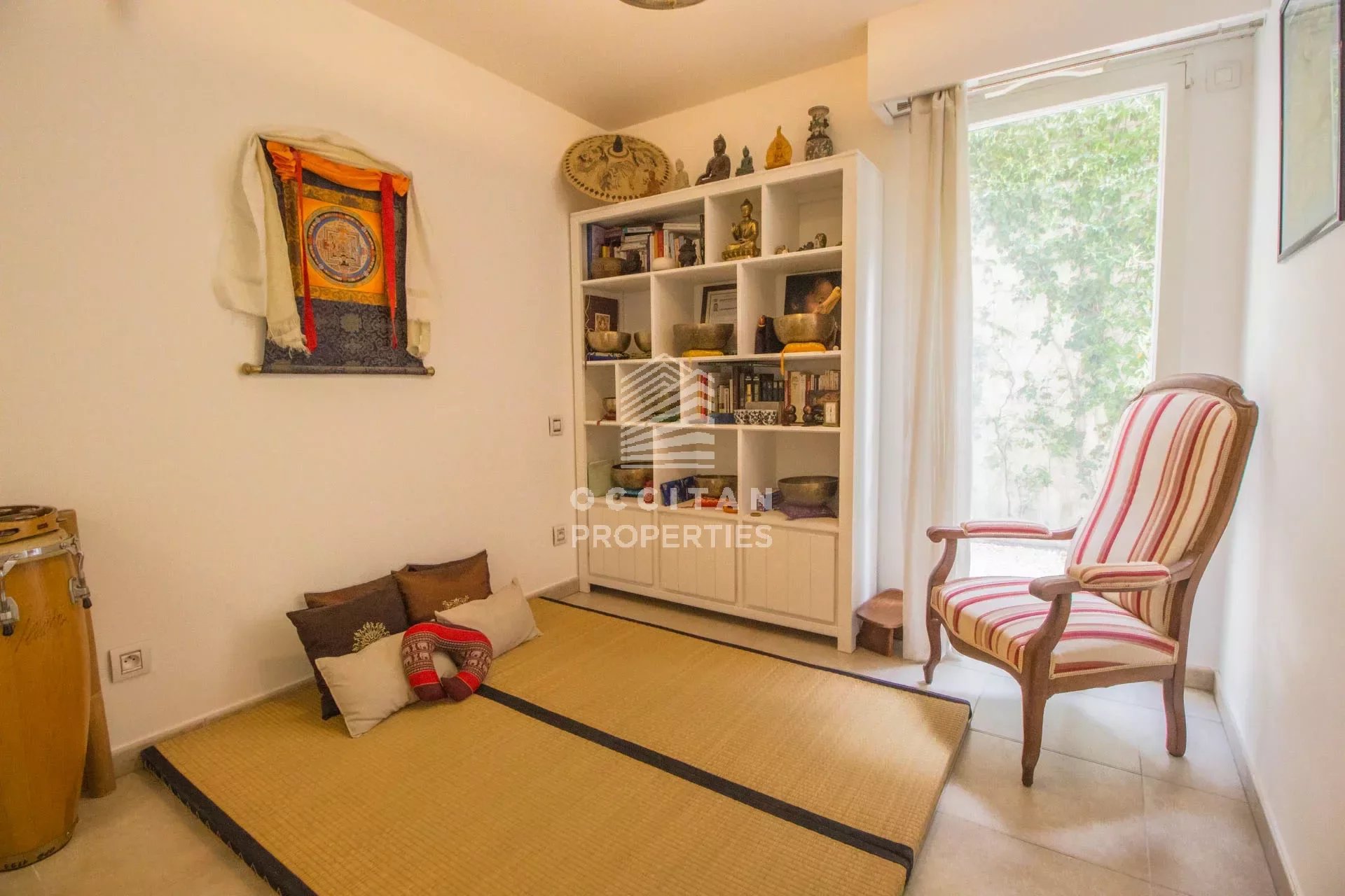 Garden-level apartment - Open view - Pool - 15 minutes by walk from rue d'Antibes