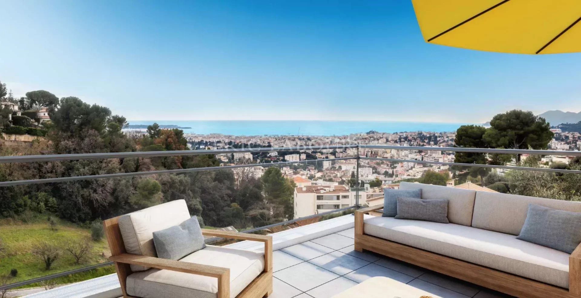 For sale - Close to Cannes - 5 rooms New - top floor sea view - terrace and parking