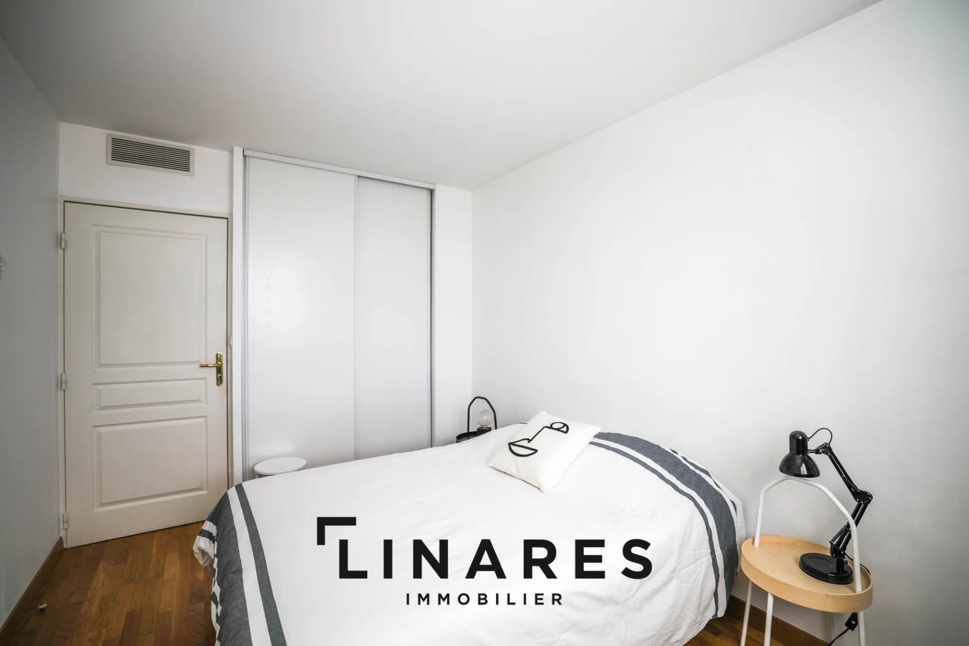 MY DUPLEX - Appartement T3 de 77 m2 + Terrasse 13 m2 - Résidence avec Piscine -  13008