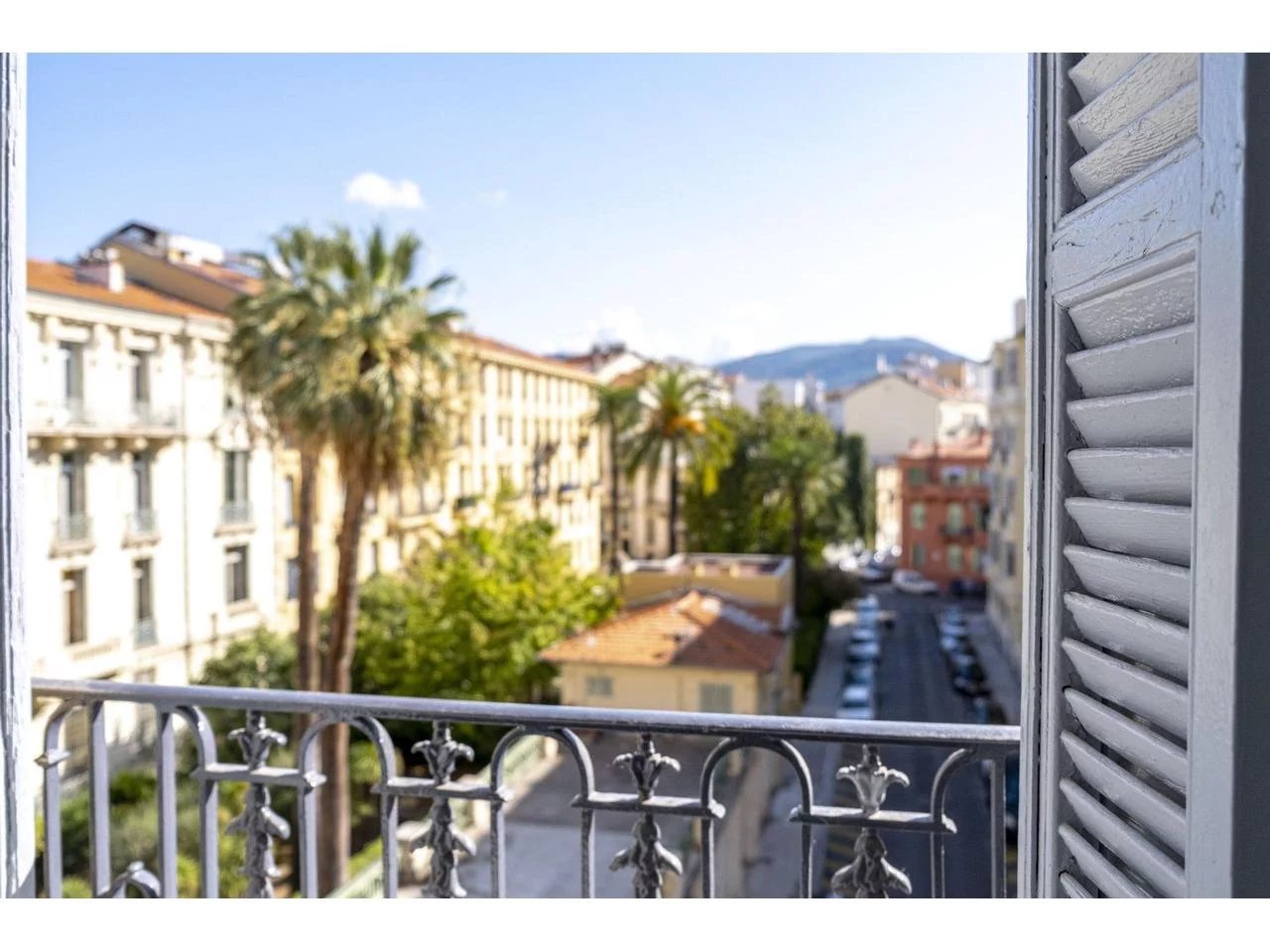 Appartement  3 Rooms 90m2  for sale   765 000 €