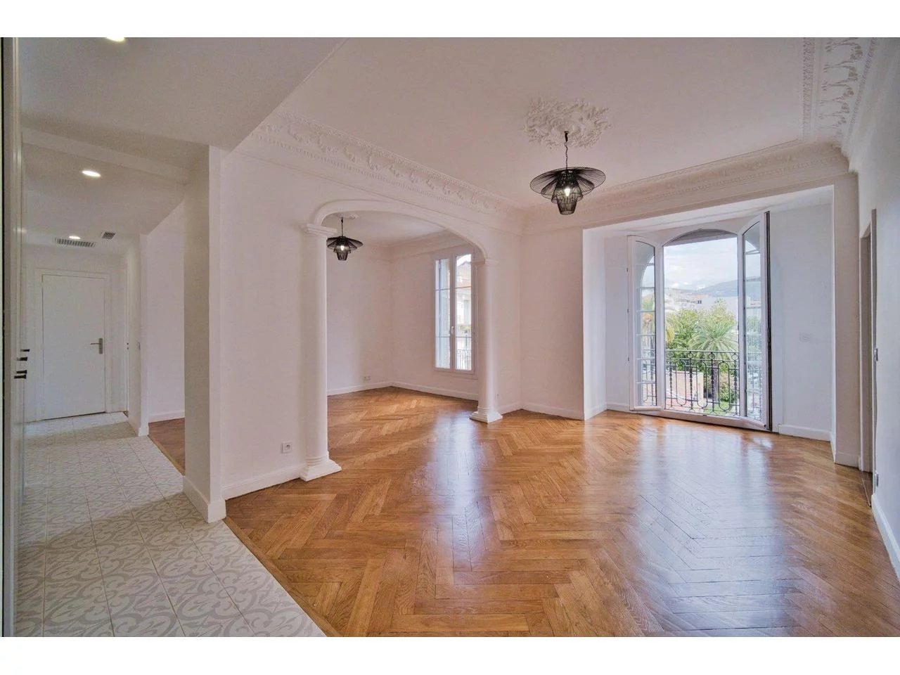 Appartement  3 Rooms 90m2  for sale   765 000 €