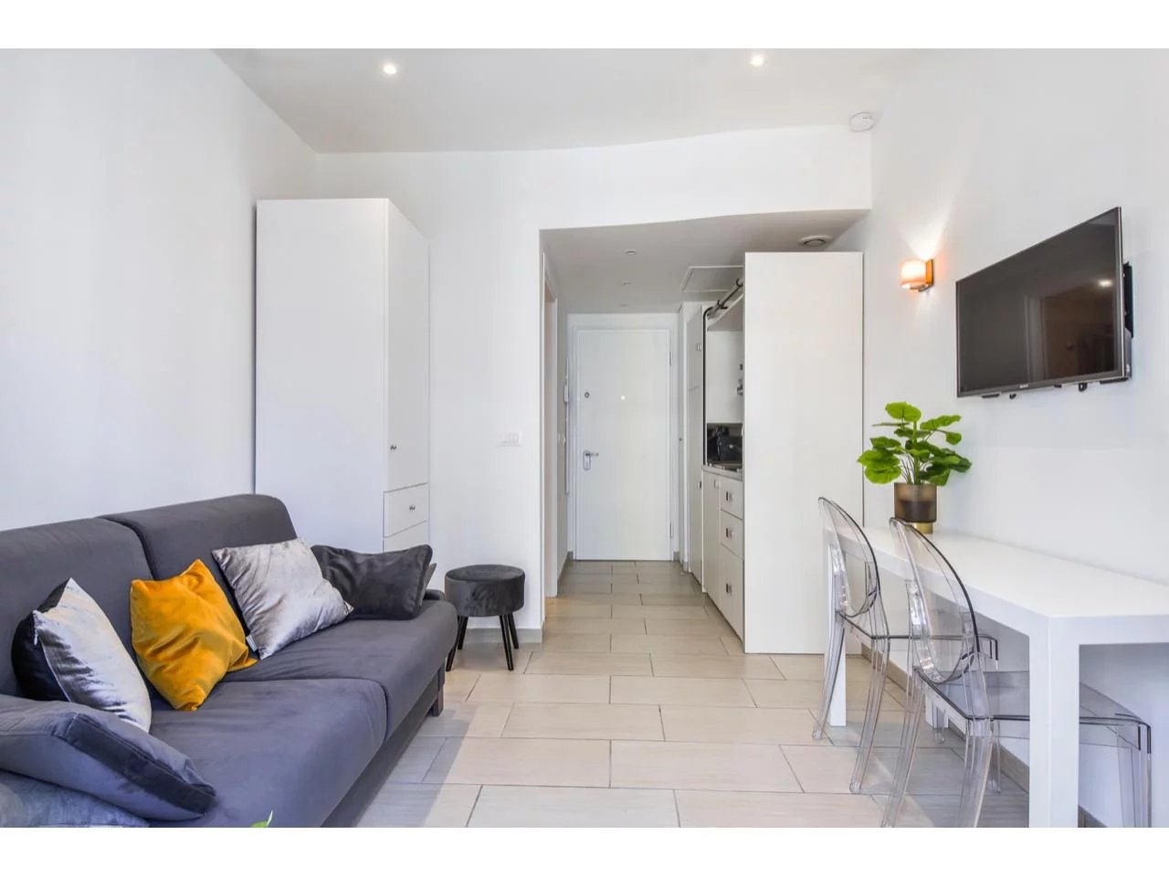 Appartement  1 Locali 15.4m2  In vendita   189 000 €