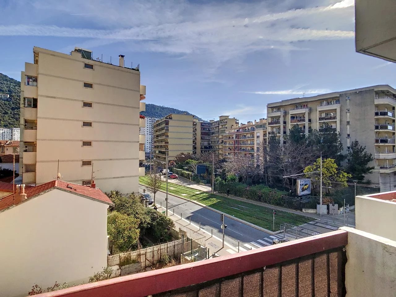 Appartement  1 Locali 28.36m2  In vendita    98 000 €