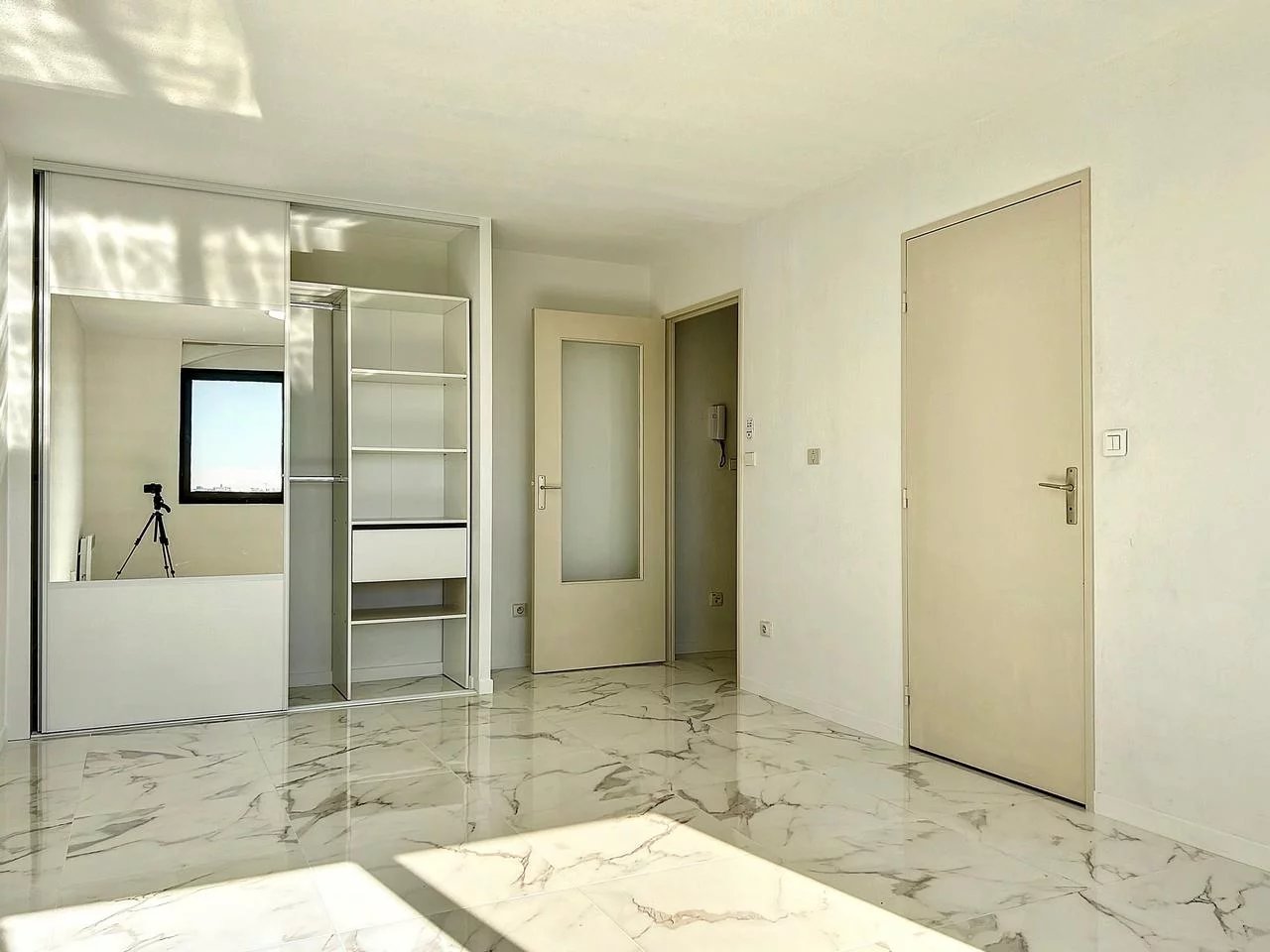 Appartement  1 Locali 28.83m2  In vendita   208 000 €