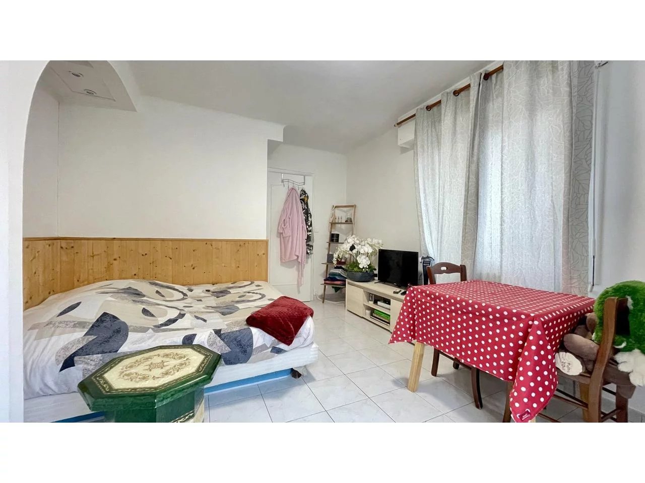 Appartement  1 Rooms 23.5m2  for sale   135 000 €