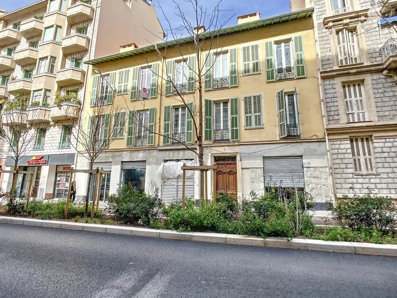 Appartement  3 Rooms 99m2  for sale   493 000 €