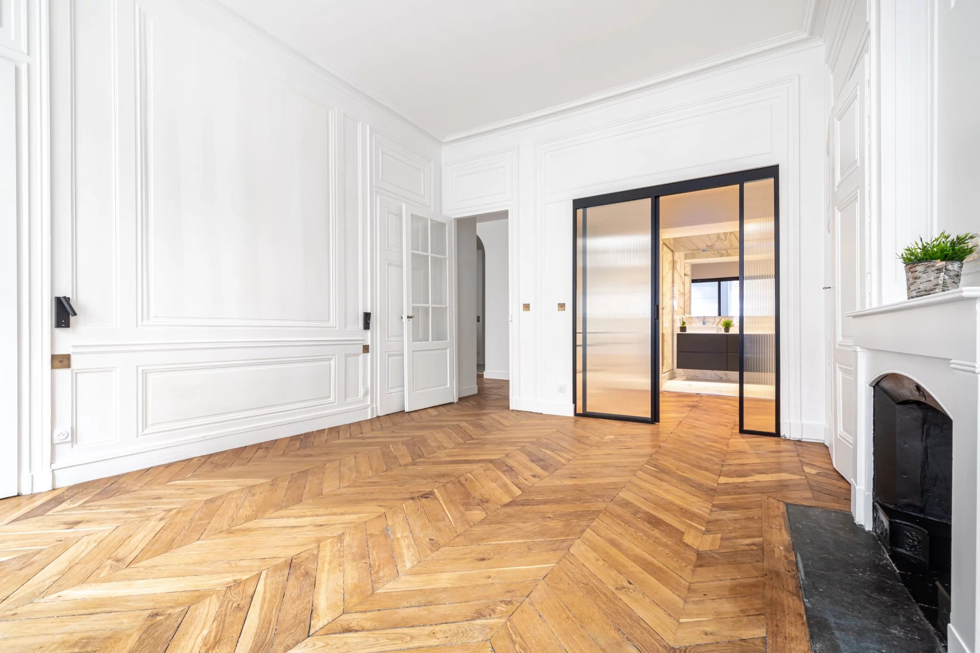 Sale Apartment - Lyon 6ème