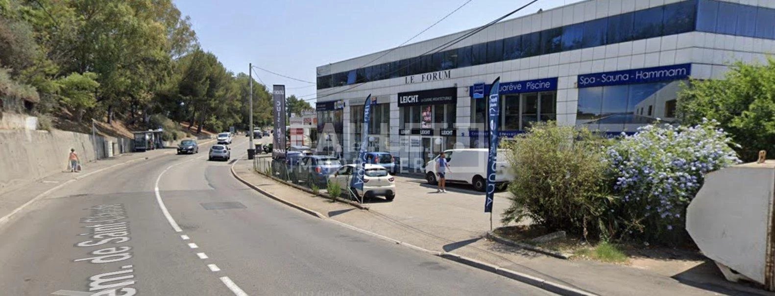 Emplacement N°1 Antibes - Local commercial 104 M2