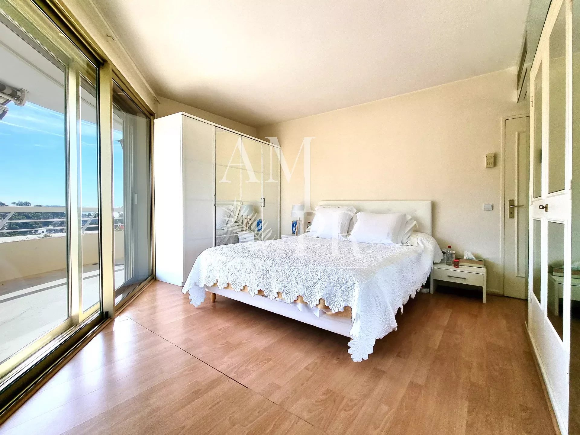Cannes Basse Californie - Apartment 4 rooms of 134 m2 - Sea view