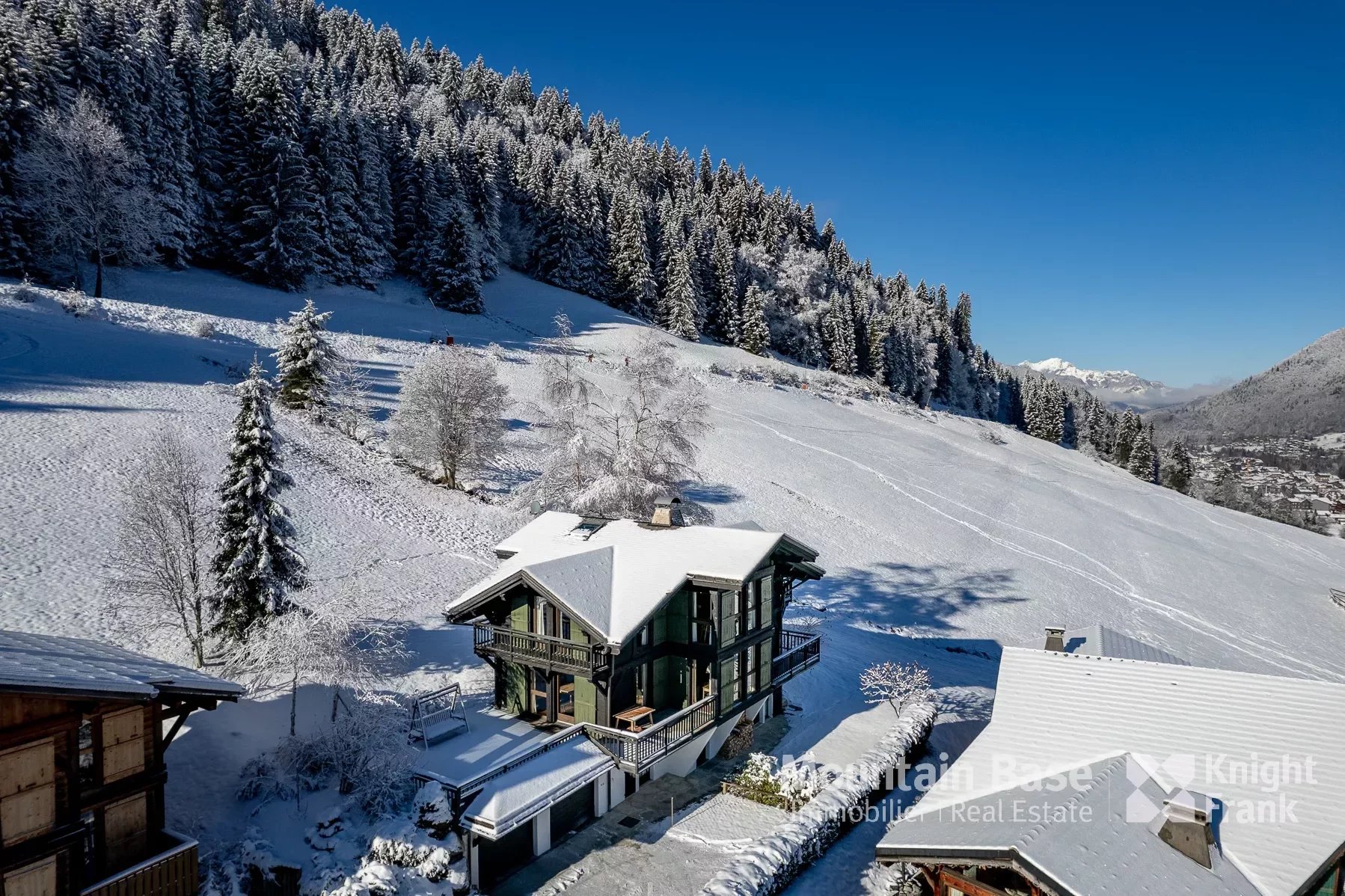 Photo of A 5 bedroom ski-in ski-out chalet, a rare opportunity in Morzine