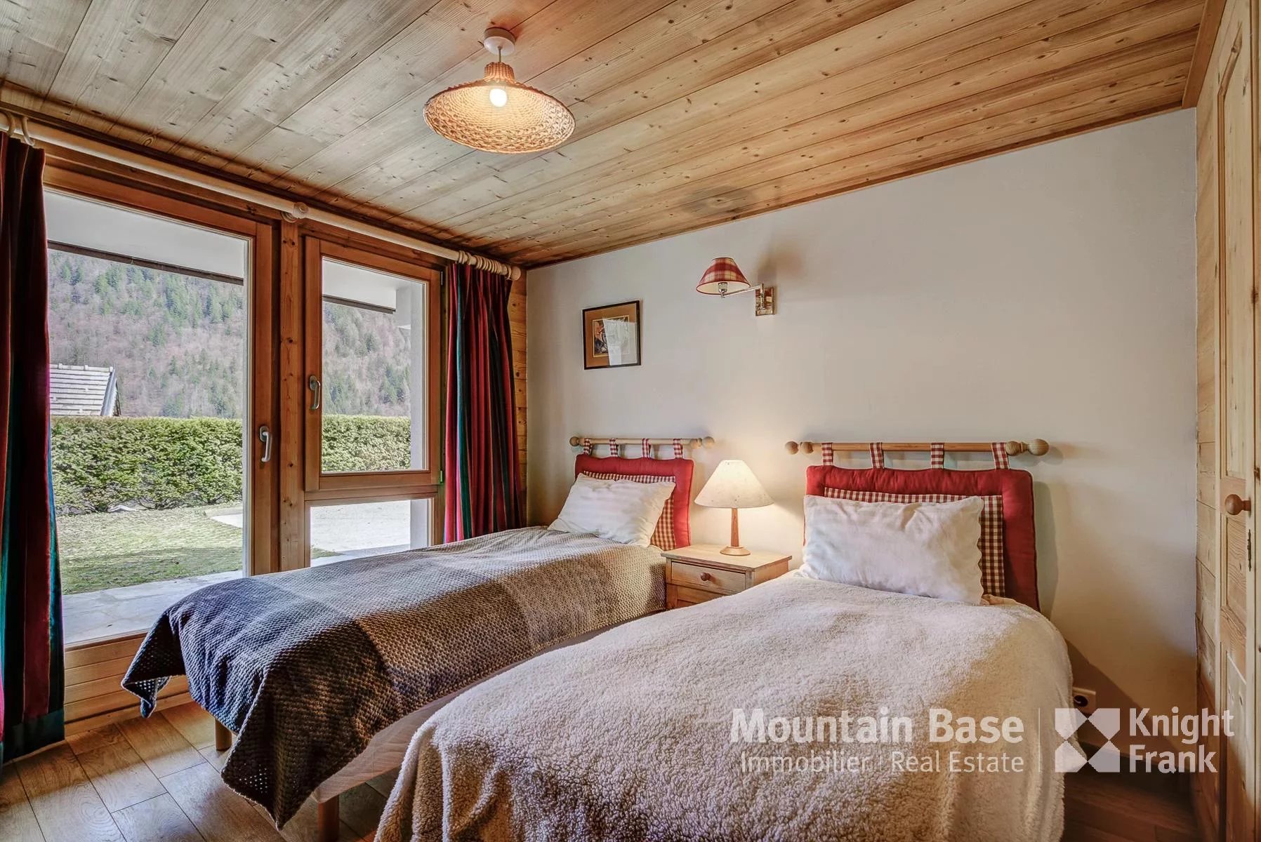 Photo of A 5 bedroom ski-in ski-out chalet, a rare opportunity in Morzine