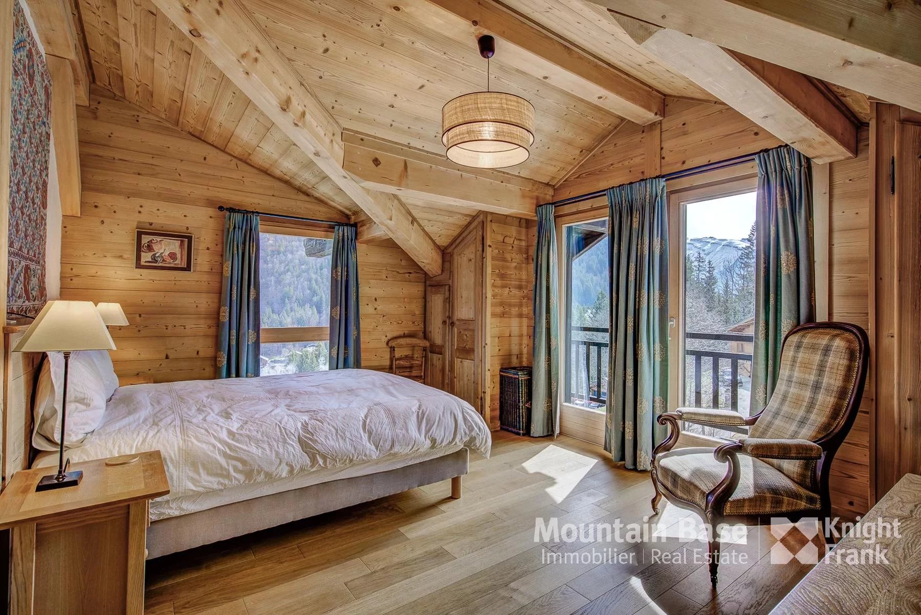 Photo of A 5 bedroom ski-in ski-out chalet, a rare opportunity in Morzine