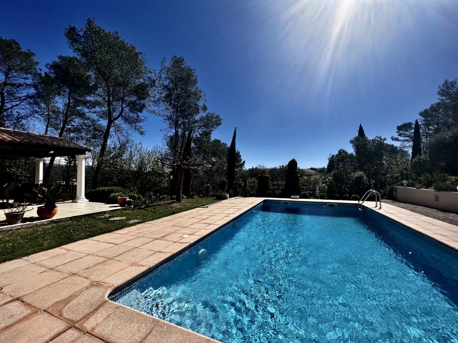 For sale in Fayence 3 bedrooms villa in a calm area and close to commodities