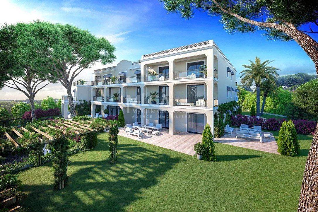 Vente Appartement 210m² 5 Pièces à Antibes (06600) - My Little Cote D'Azur