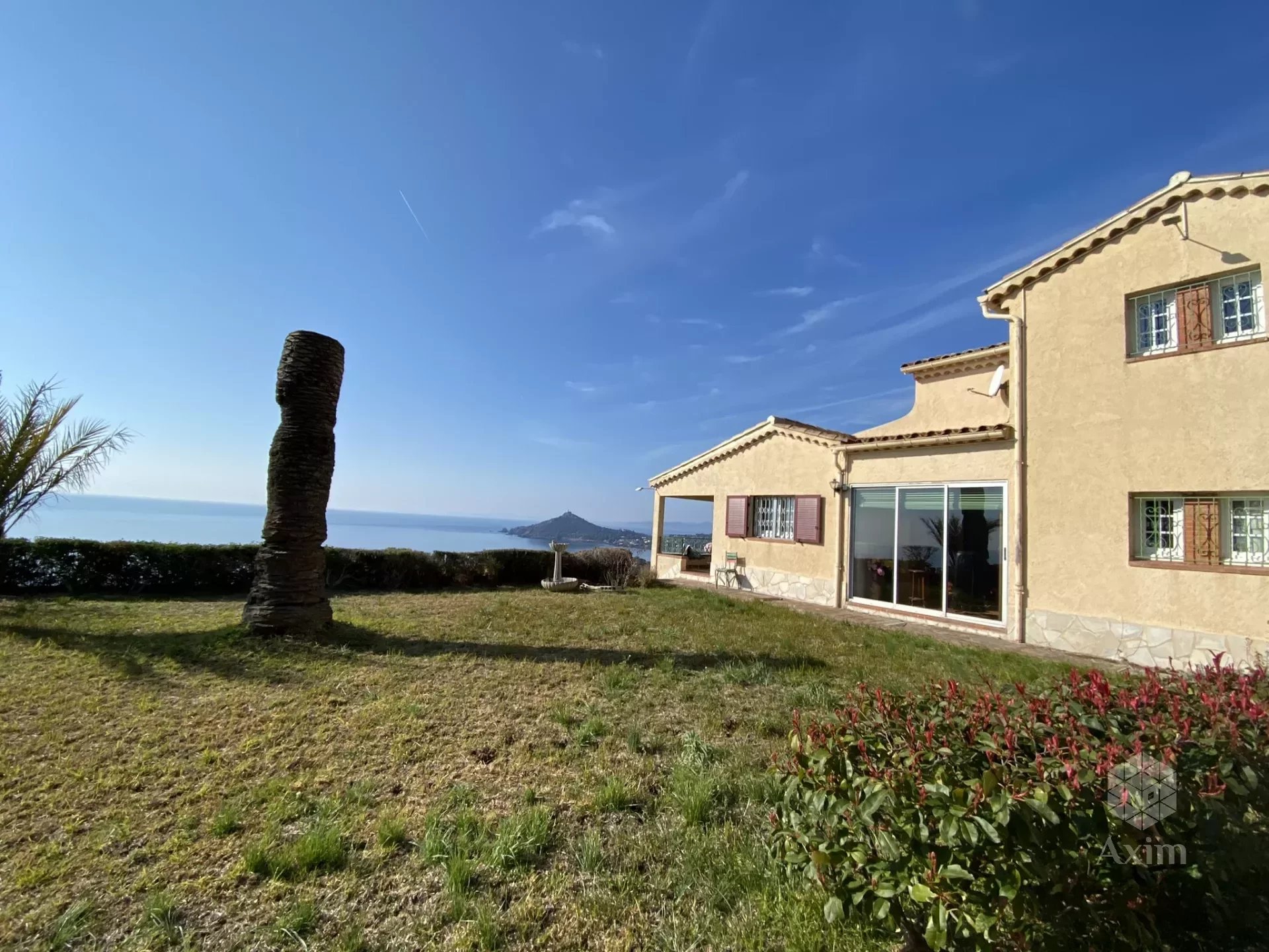 Villa 5 pièces vue mer panoramique de 113 m²
