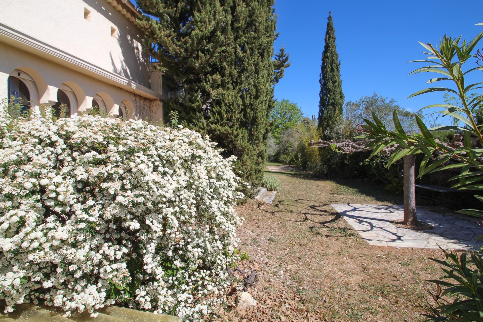 Seillans Provence villa charm and pool