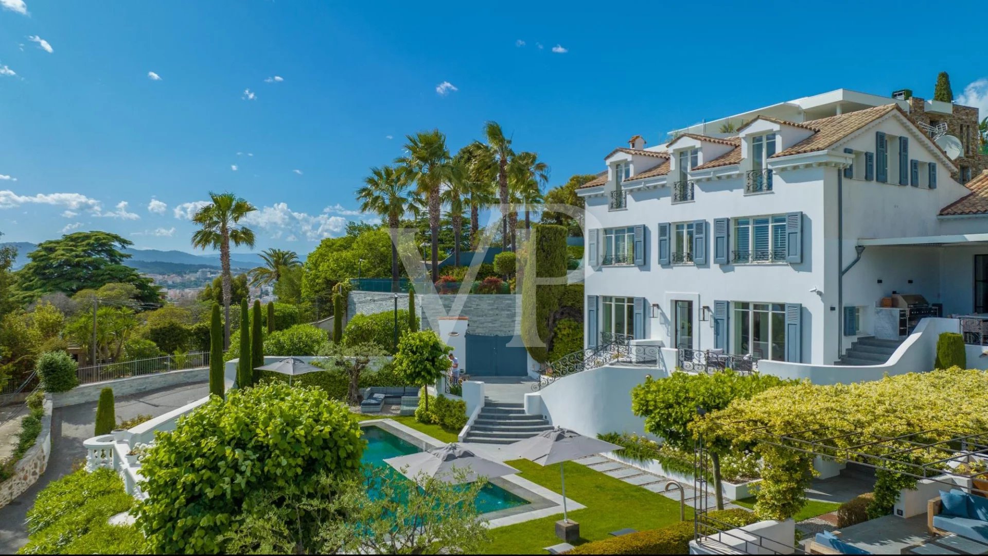 Cannes Californie - 1920's superb property  completely renovated with panoramic sea view