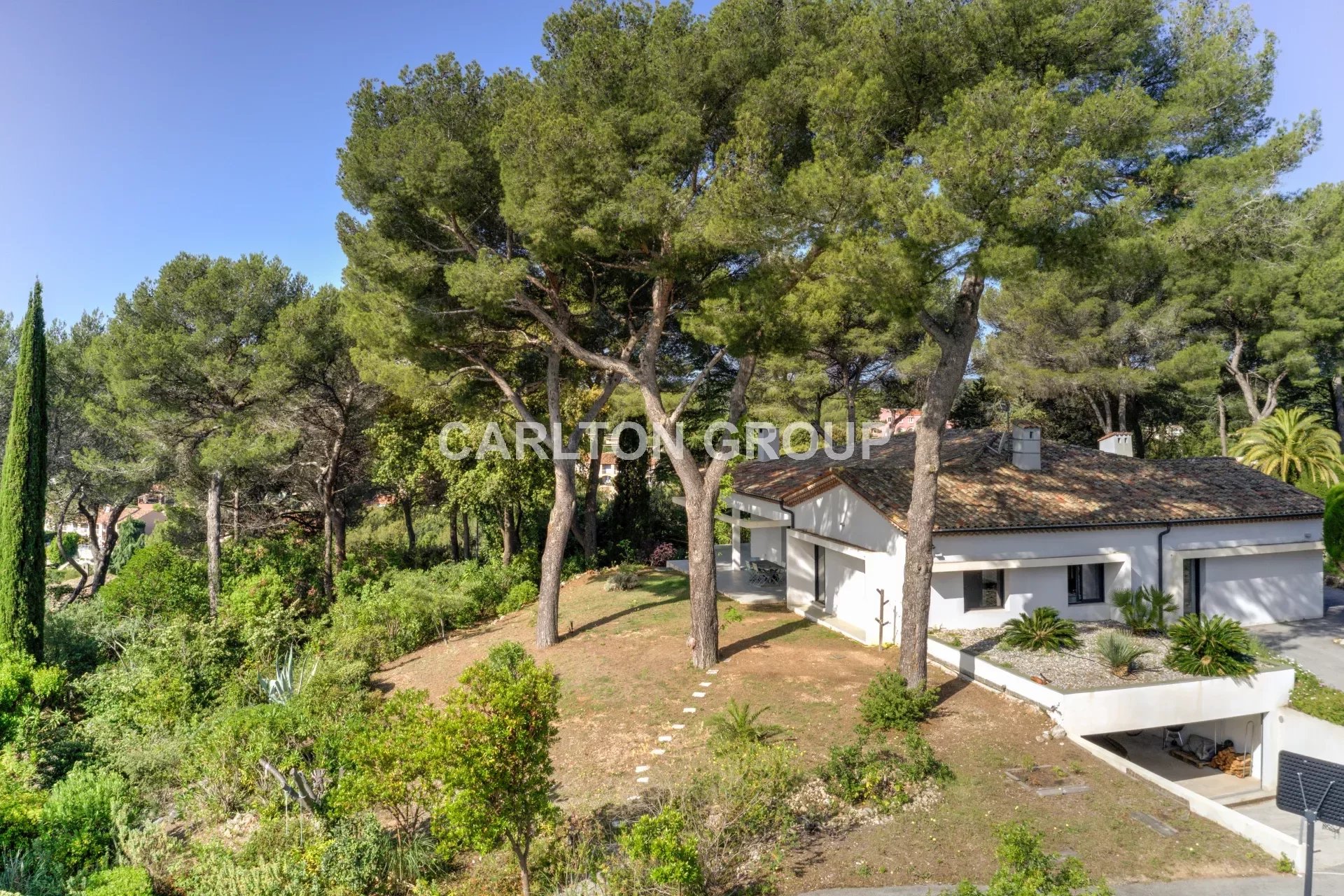 Sole Agent NEAR VALBONNE - SINGLE STOREY ECOLOGICAL VILLA WITH CONTEMPORARY INTERIOR STYLE - SEA VIEW