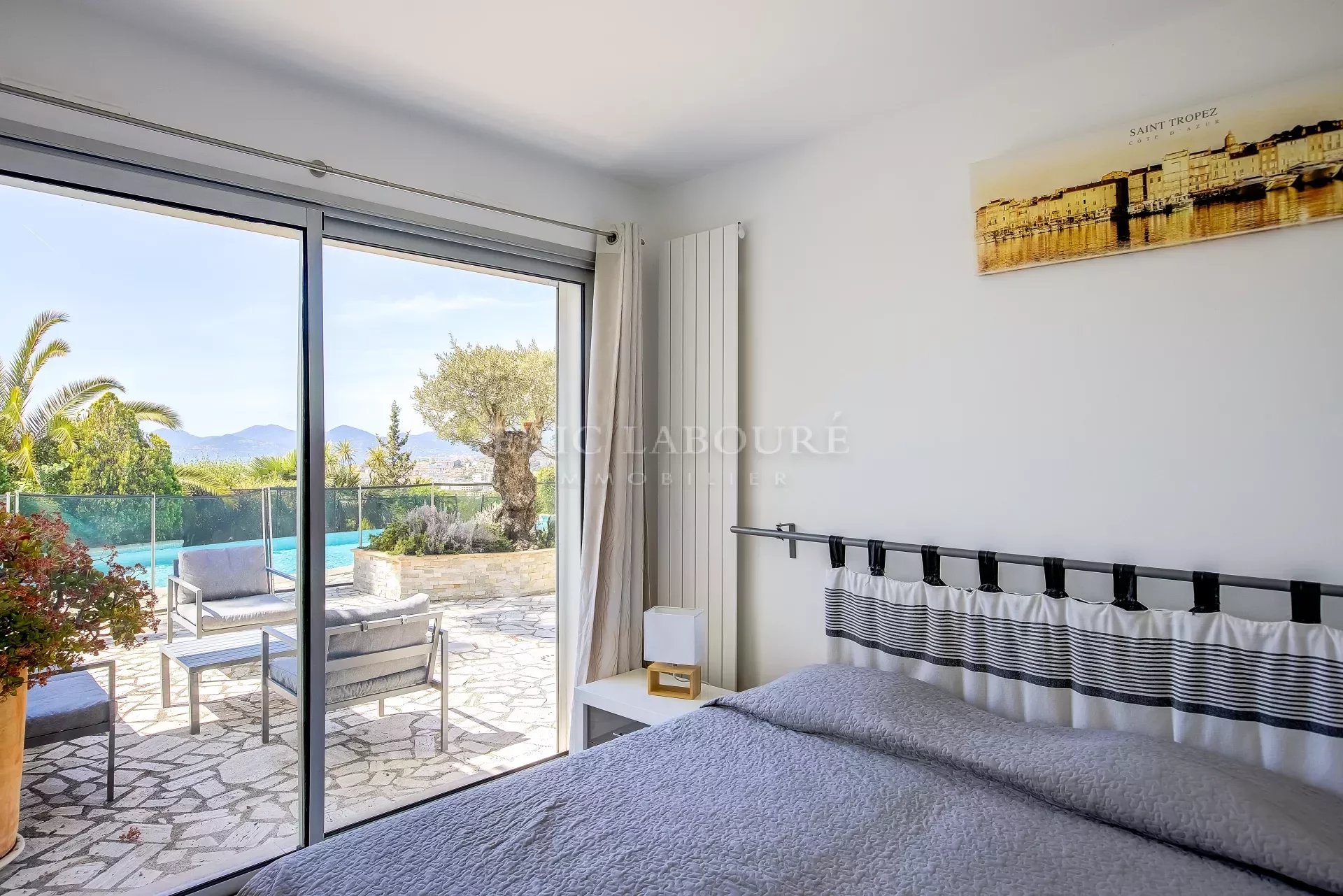 Cannes California sea view villa
