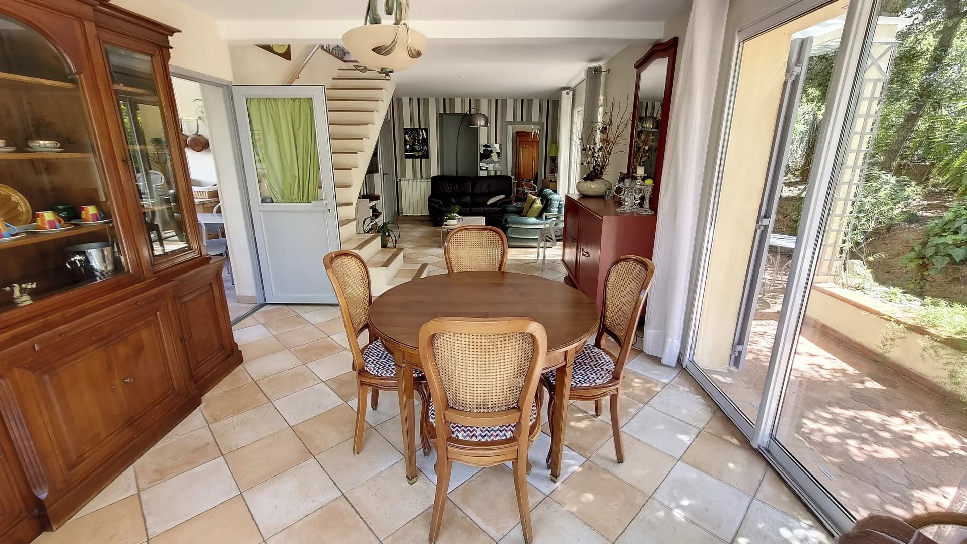 7-ROOM HOUSE 165m² IN QUIET GRASSE ST-JACQUES