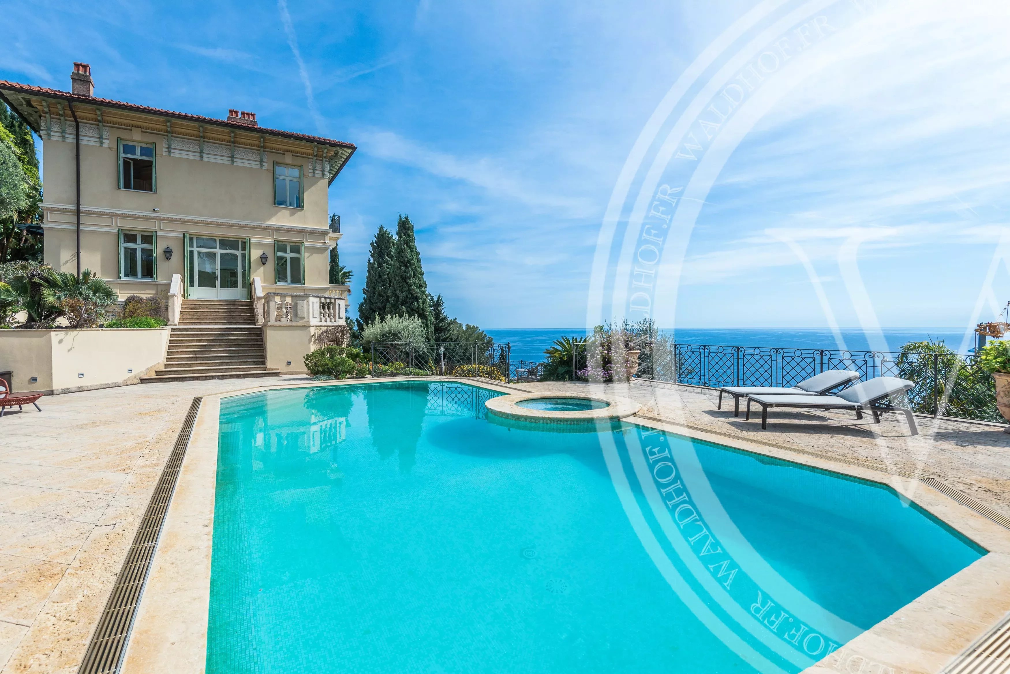 Villa Belle Époque avec vue panoramique sur la mer et Monaco