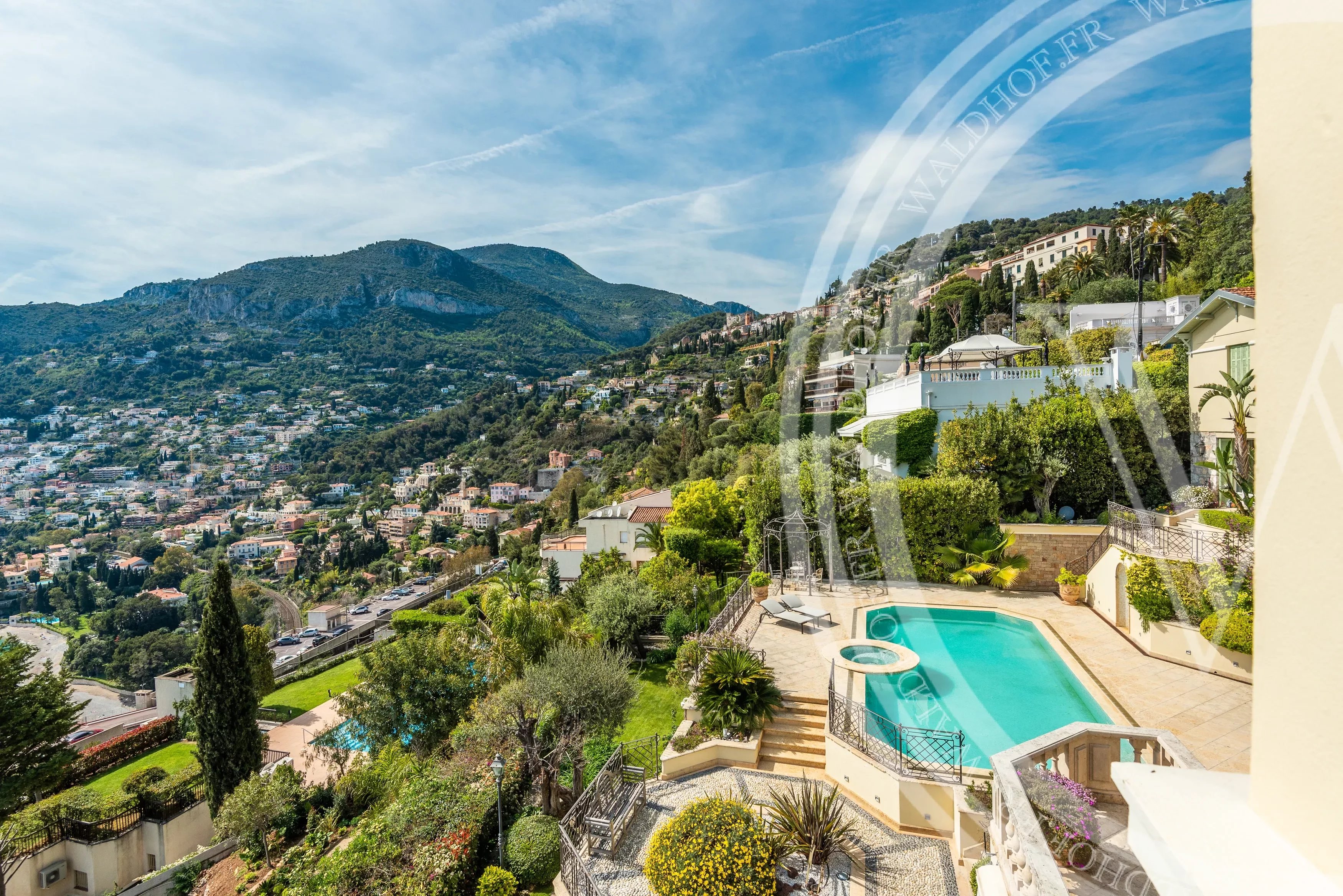 Belle Époque villa with panoramic view of the sea and Monaco