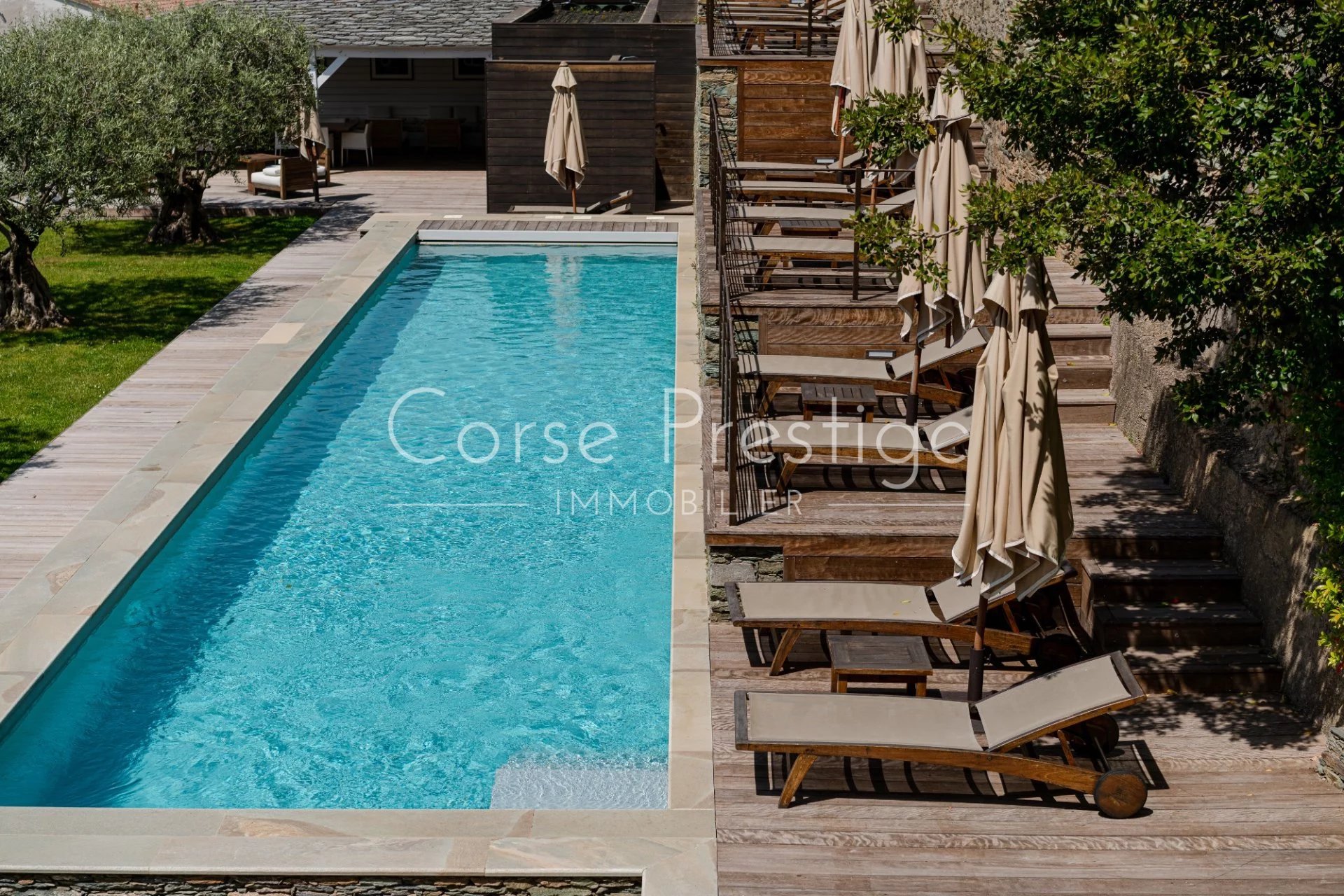 boutik hotel for sale in corsica - authentic mansion image3