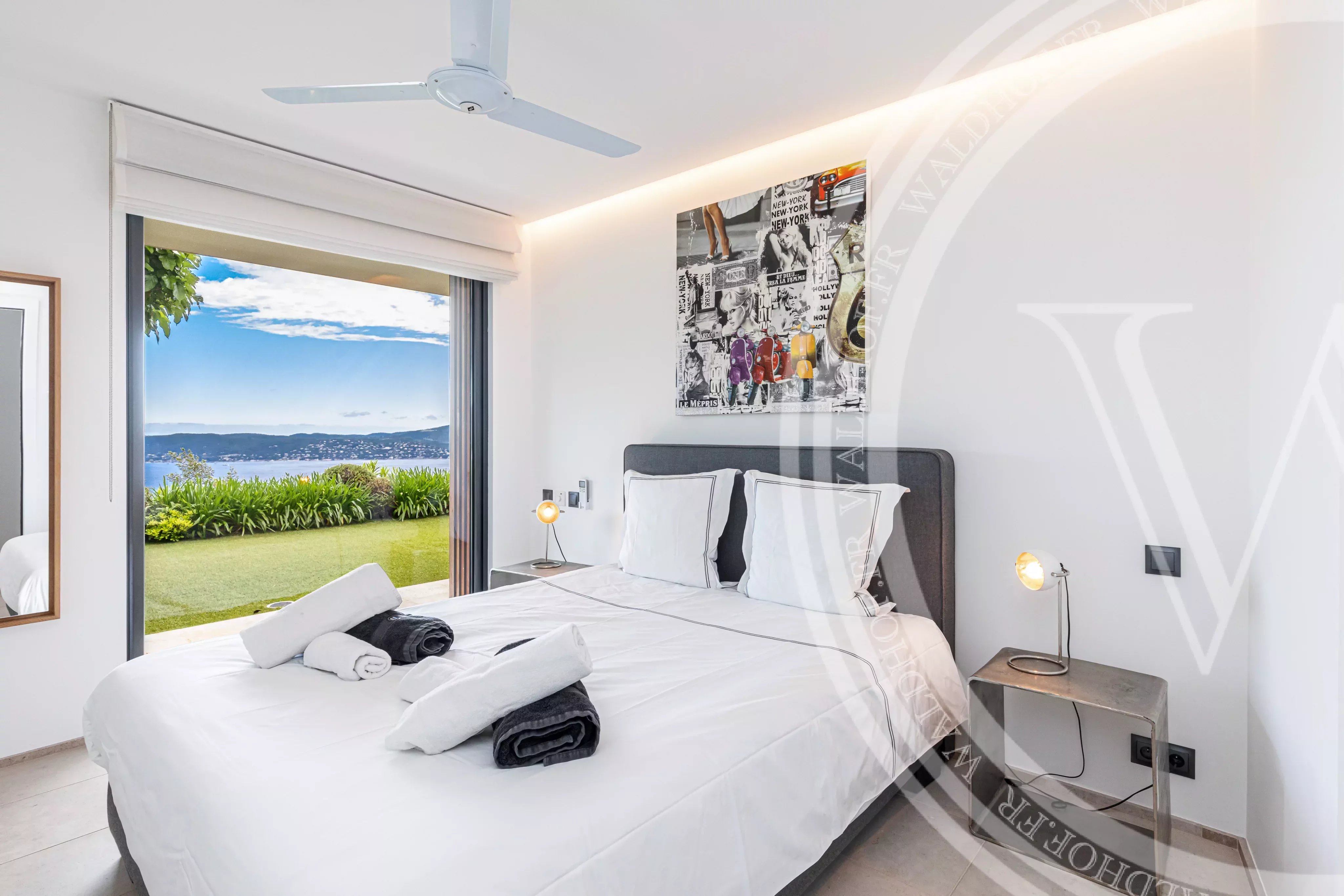 Villa prestigieuse 7 chambres face à la mer – SAINT-TROPEZ
