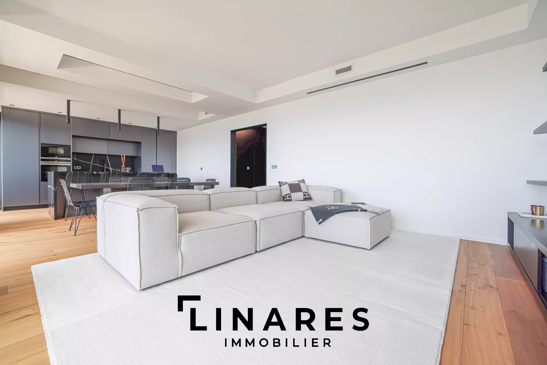 My Dream - Appartement T3 de 93 m2 + Terrasse - Vue Mer -13008