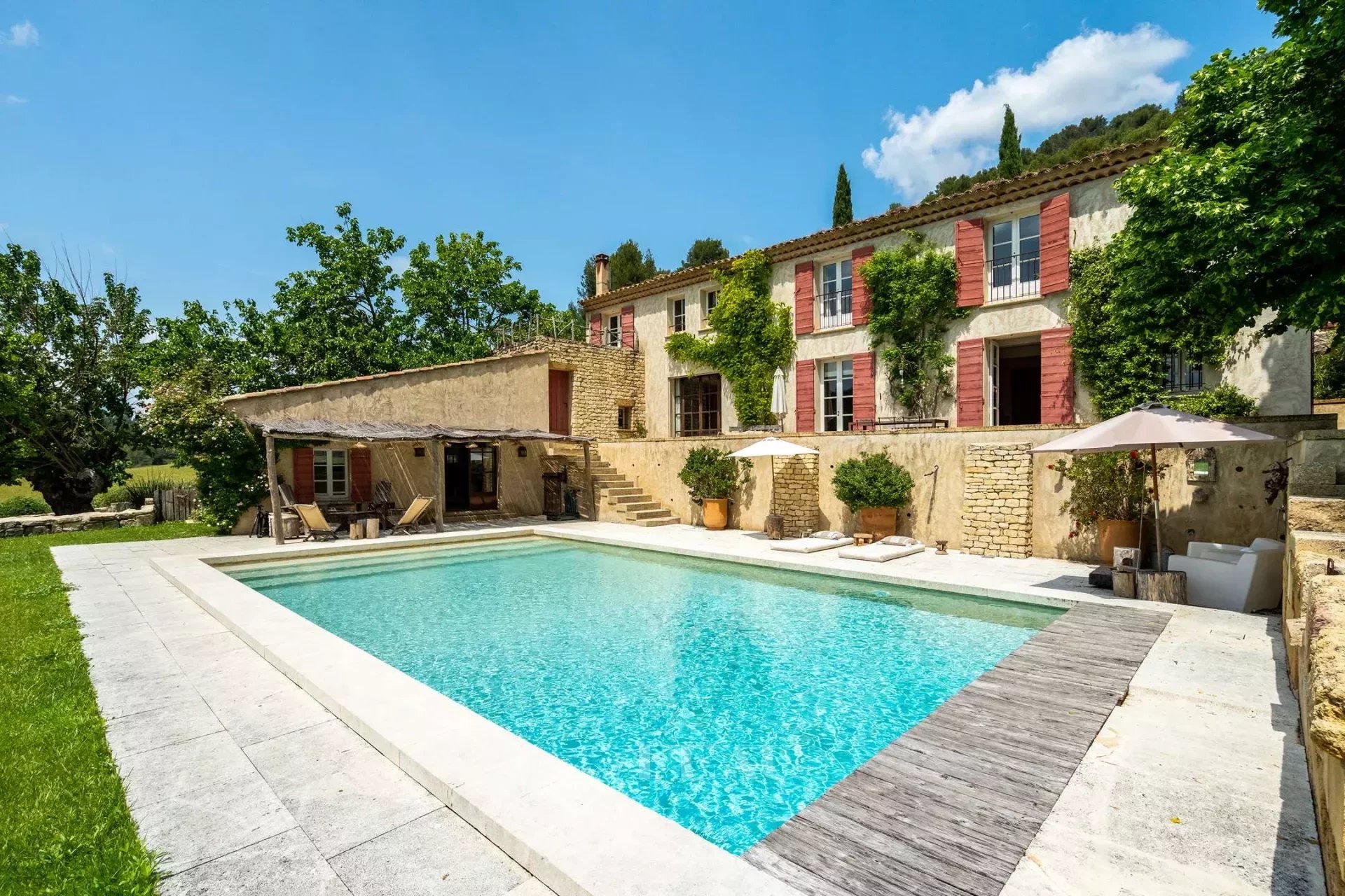 A charming property near Aix en Provence  Sleeps 8