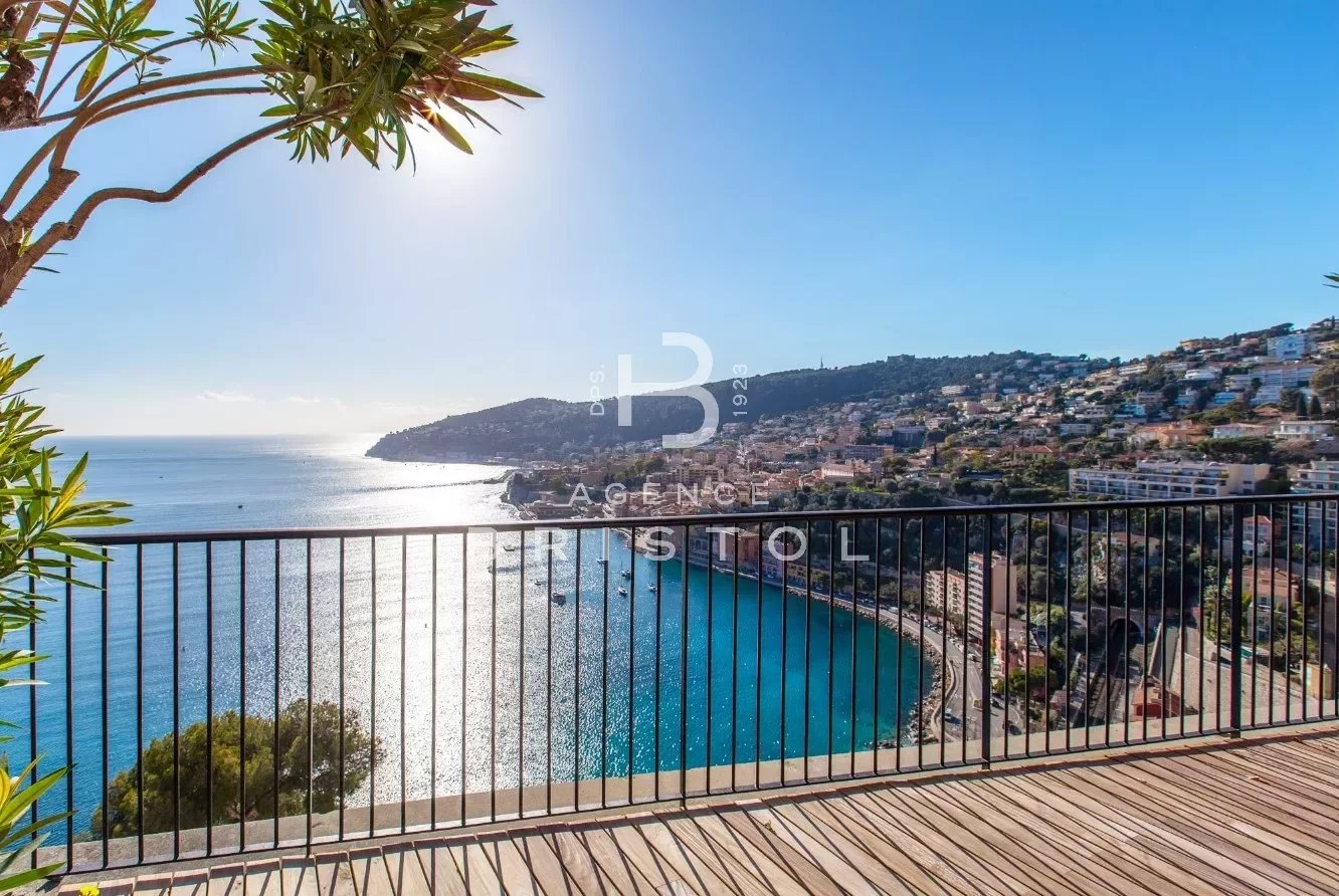 Apartment villa with amazing sea view Villefranche sur Mer close to the beach